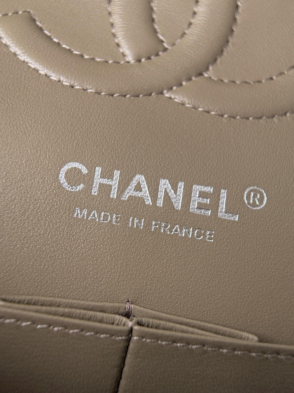 Cf25 Silver Hardware , Caviar # 4197