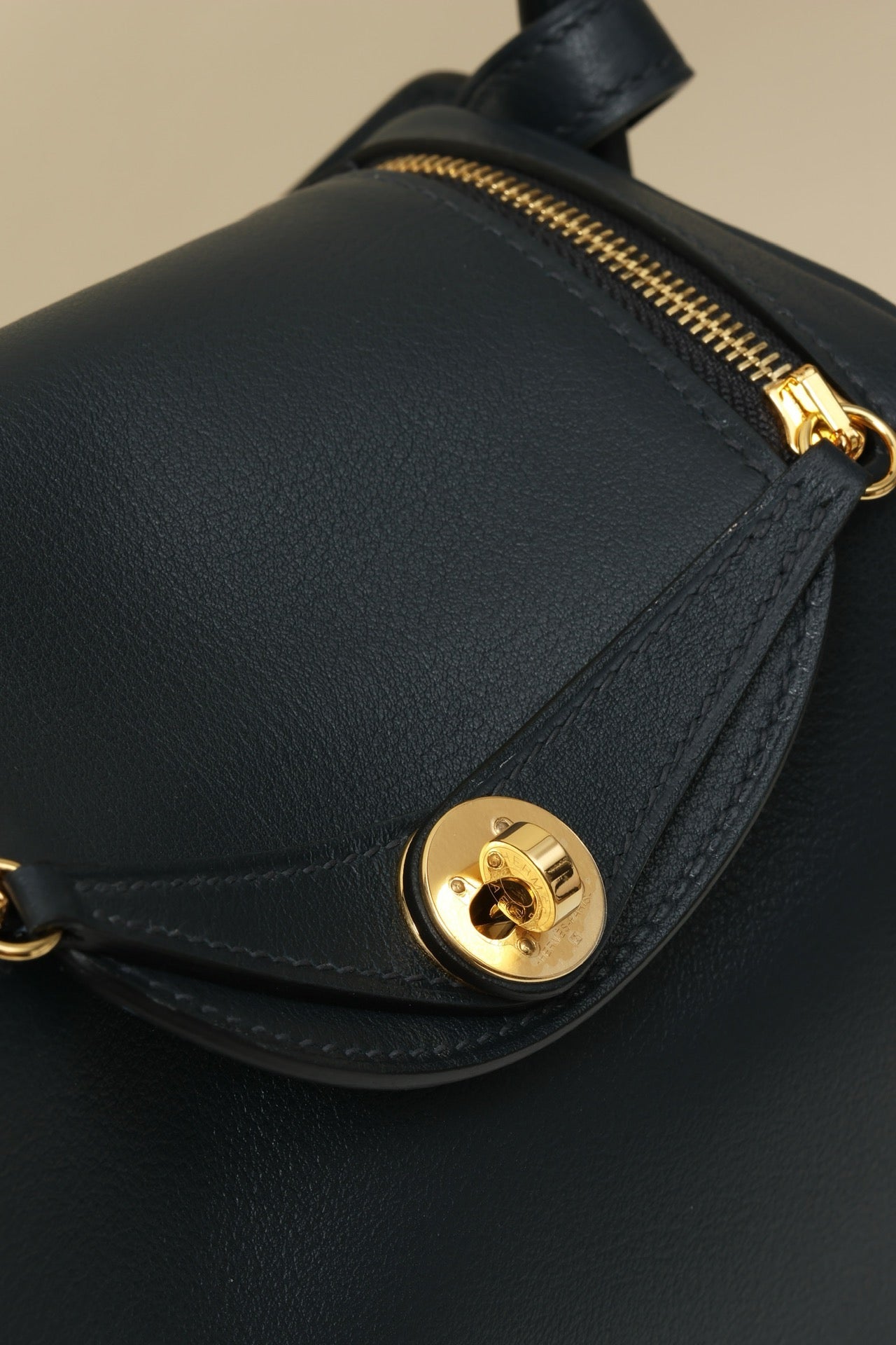 LD19 , Swift  , 3Y Bleu Brume / 0F Bleu Florida GHW #4622