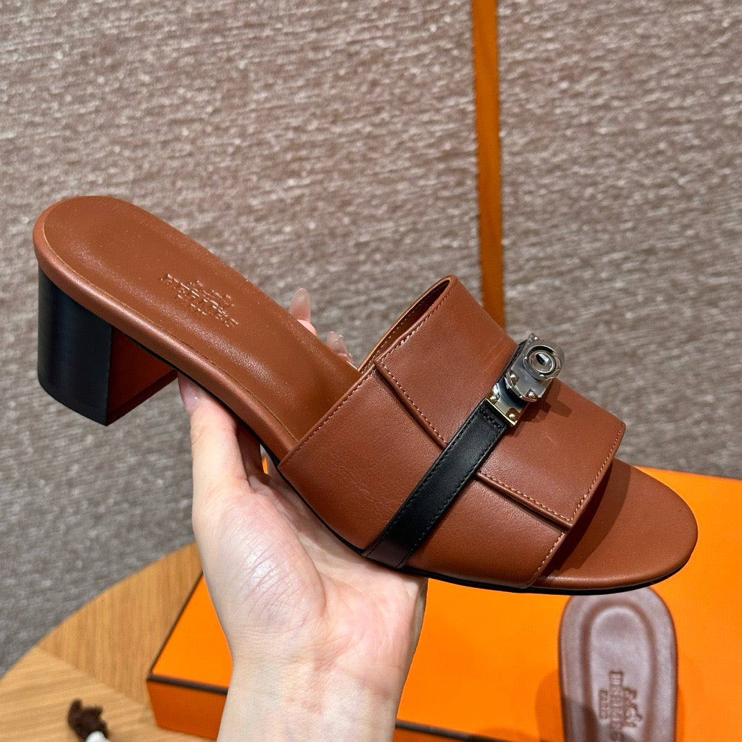 Sandal #3077