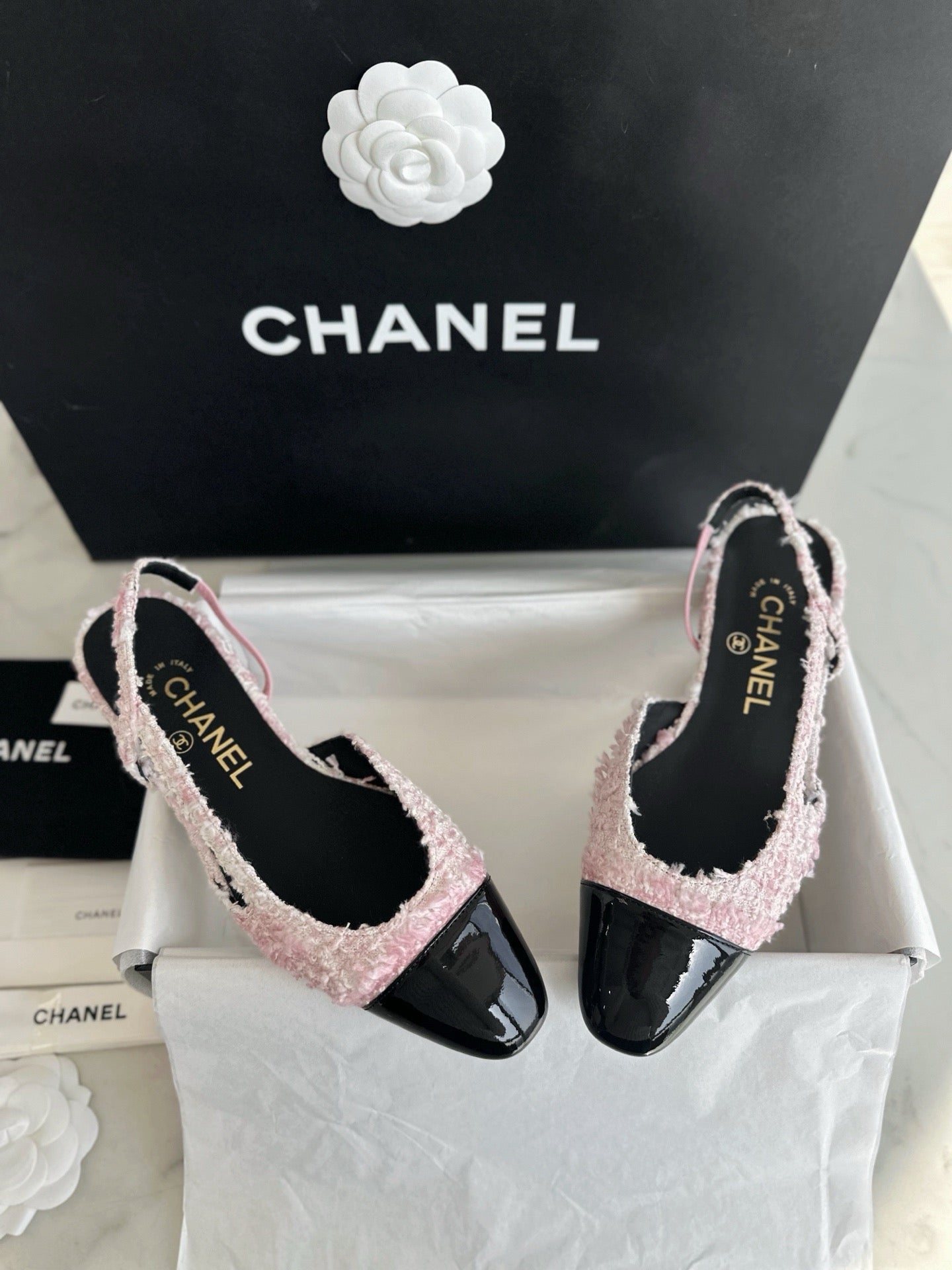 24s sandal #2468