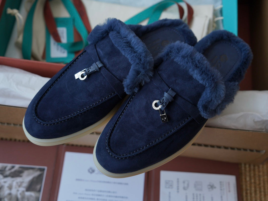 Charms Walk Loafer #220