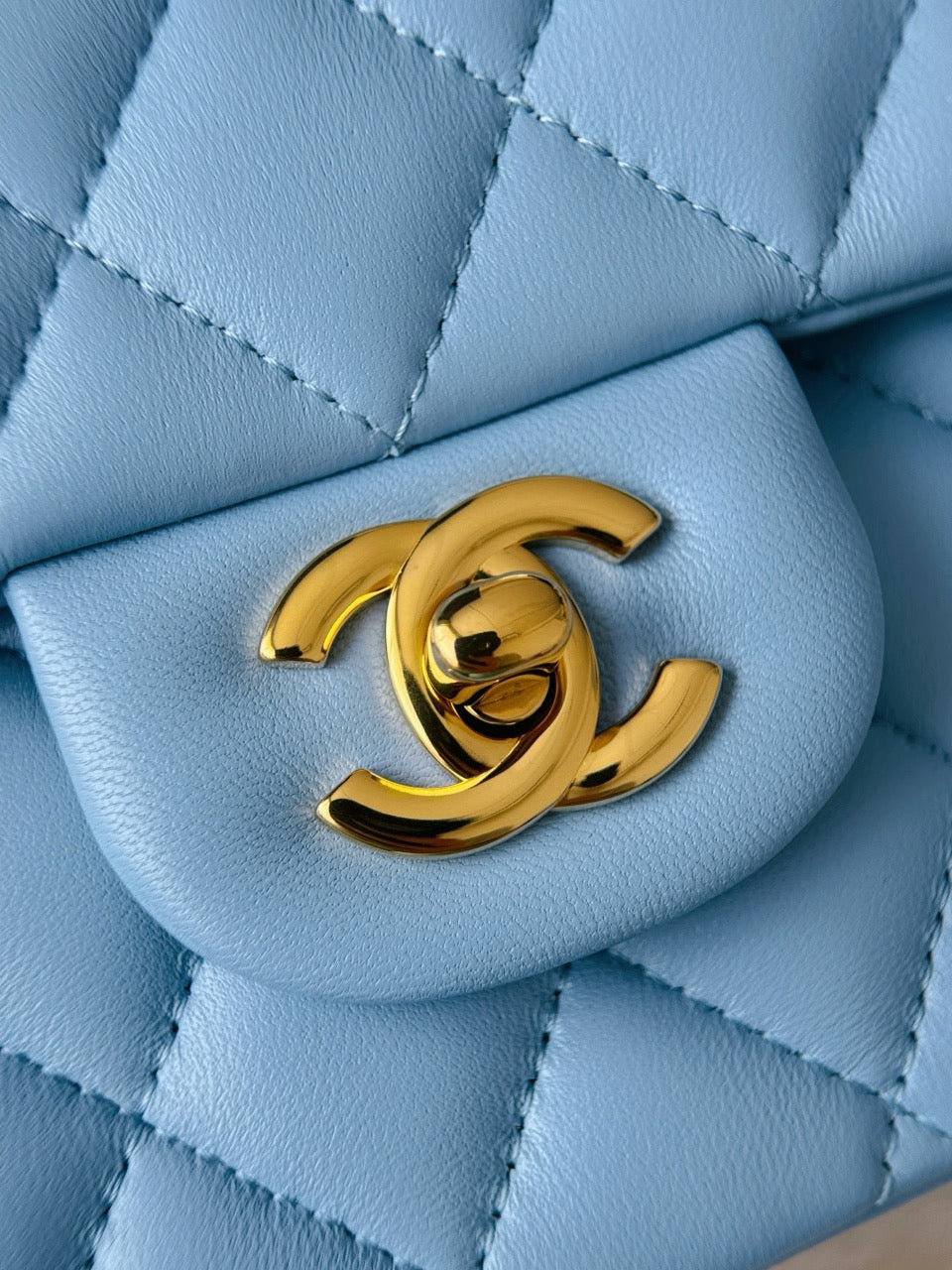 Cf25 Gold Hardware  #3696