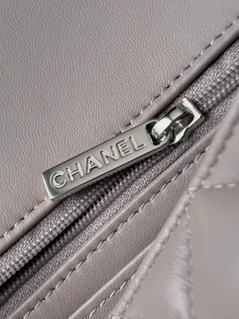 Cf20 Silver Hardware  #4670