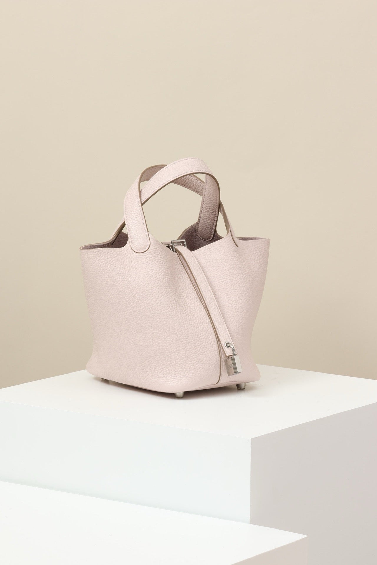 CL18 09 Dreamy Purple PHW #4060