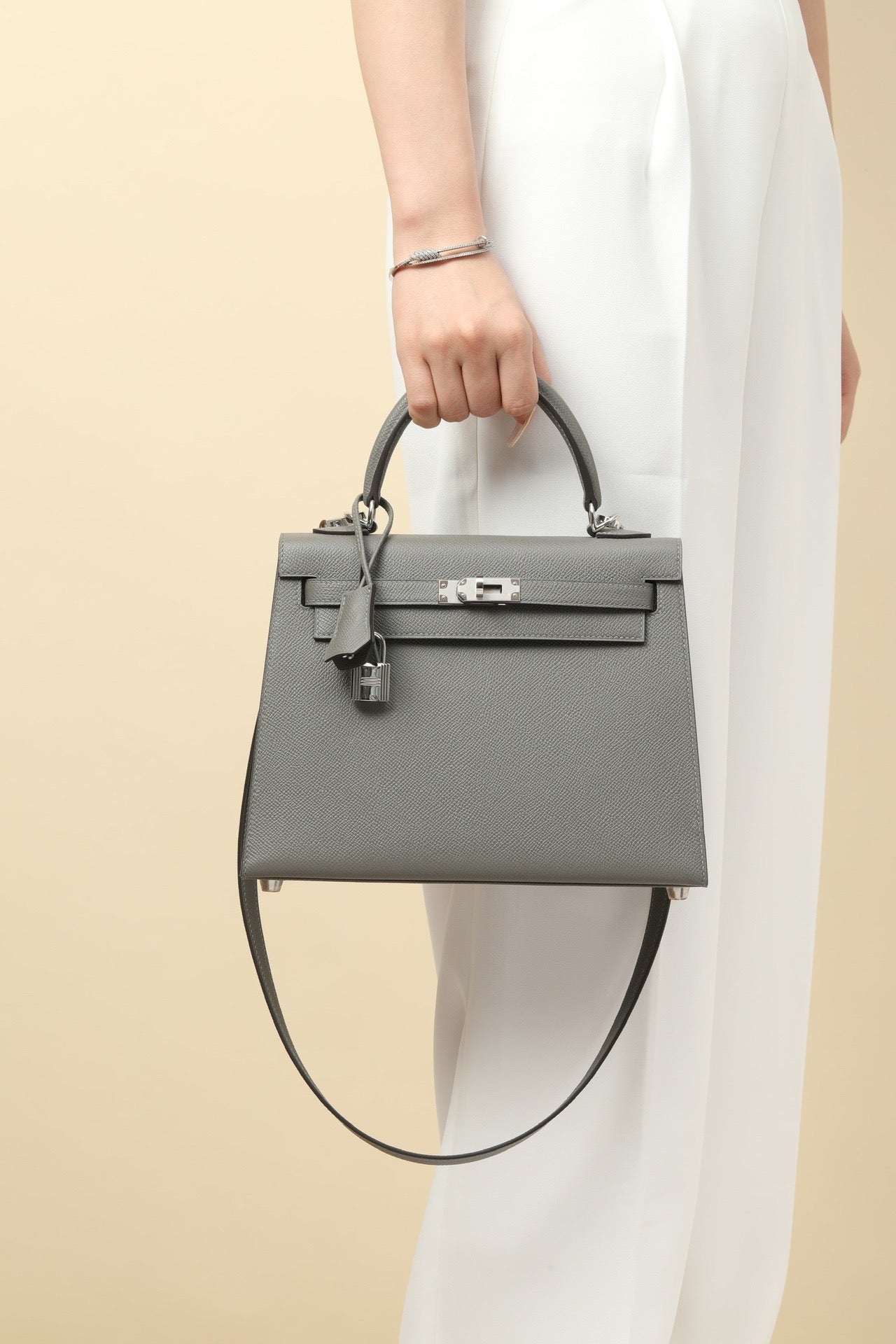 KL25 Cumulus Gray #3689