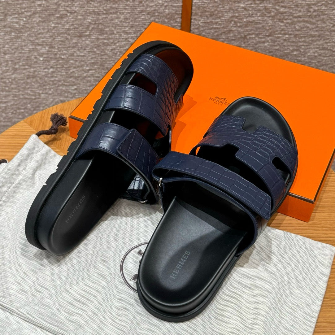 sandal alligator #2572