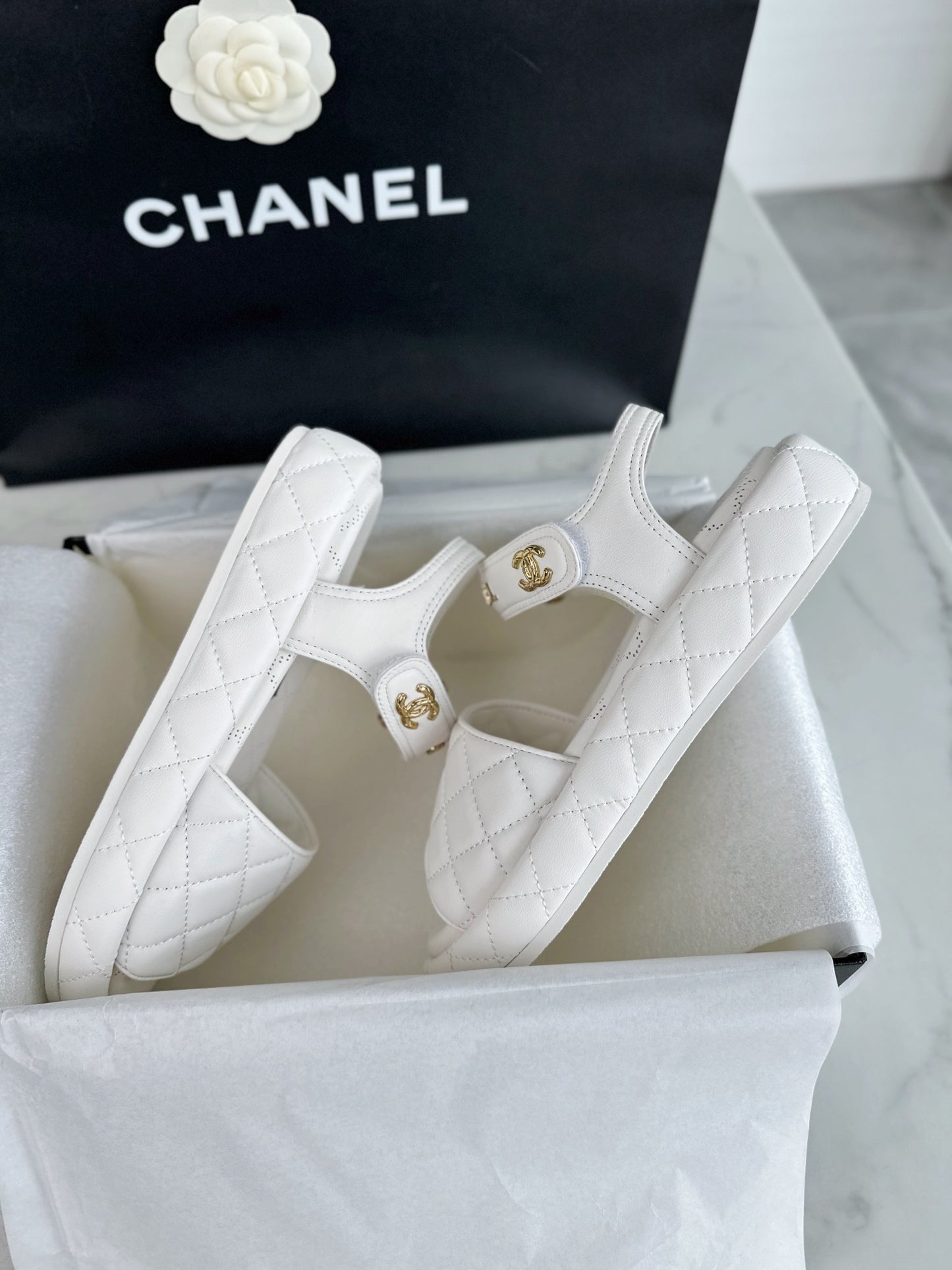 24s Sandal #367