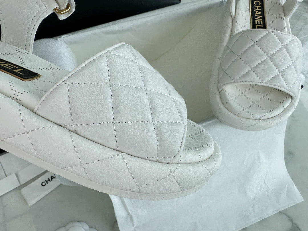 24s Sandal #367