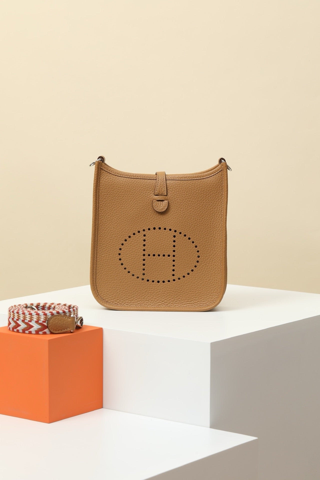 YF16 4B Biscuit,Clemence bull leather crossbody bag  , PHW #4428