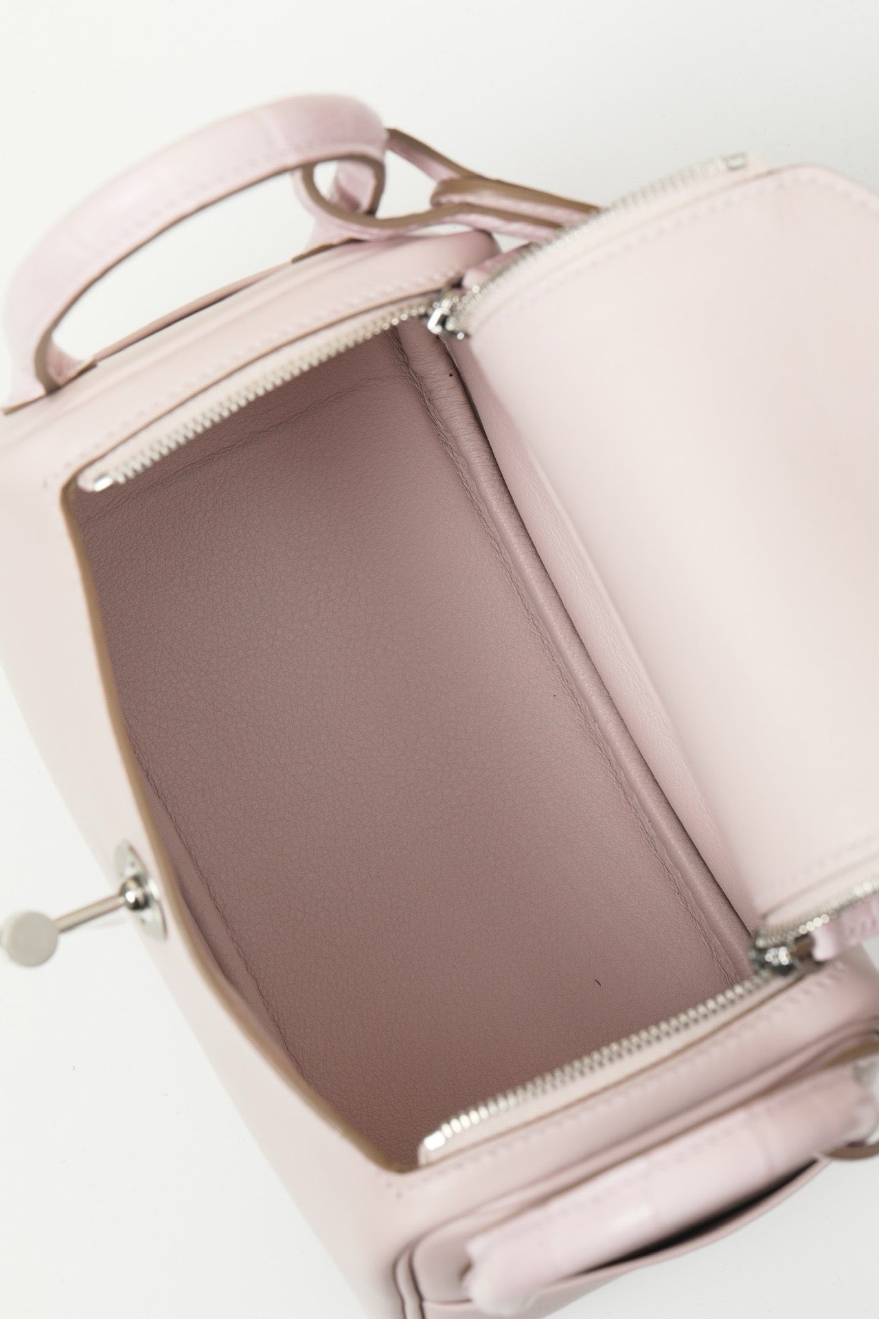 LD19 Dreamy Purple # 3759