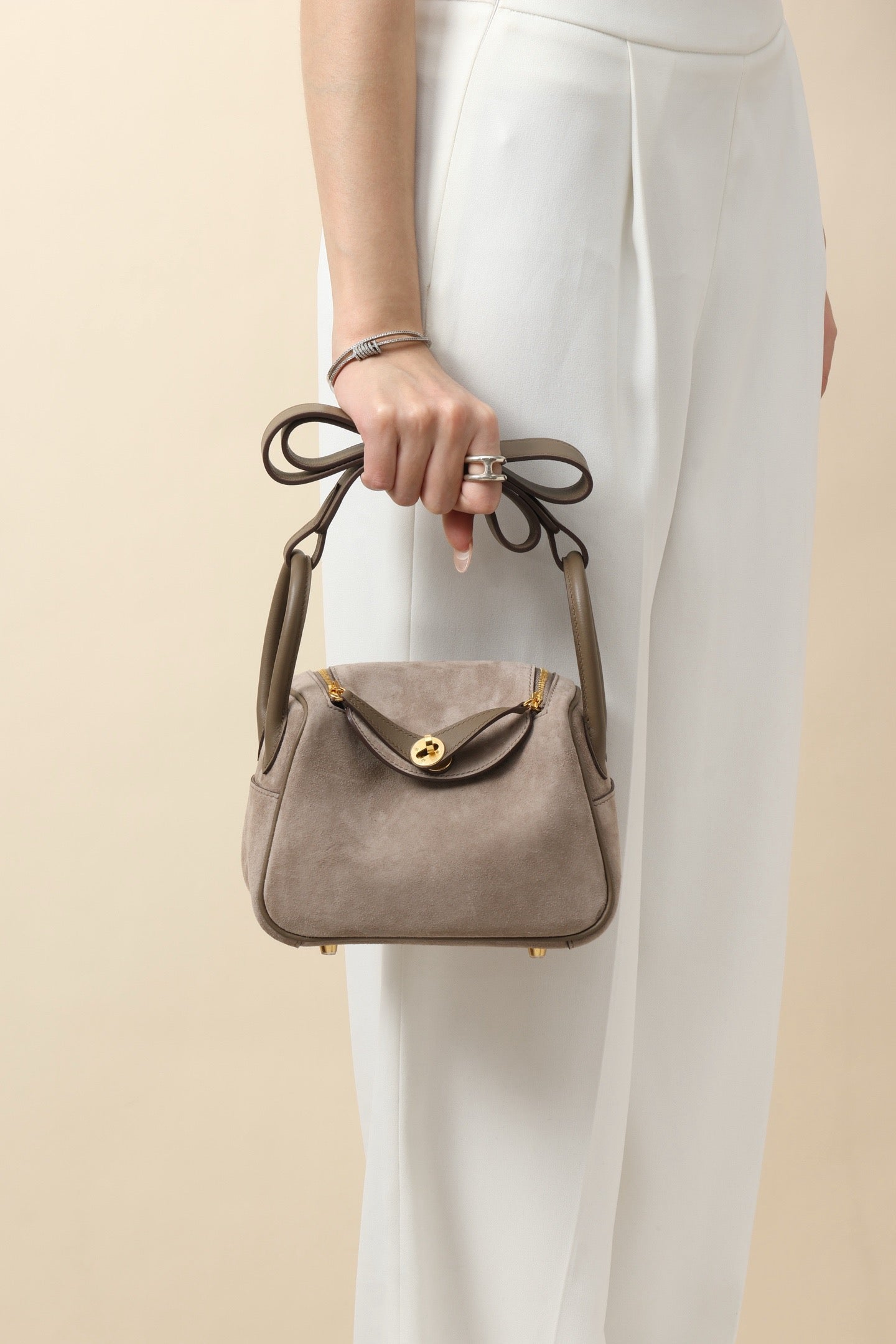 LD19 , Swift leather combined with suede CK18 Etoupe (Elephant Grey) GHW#4629