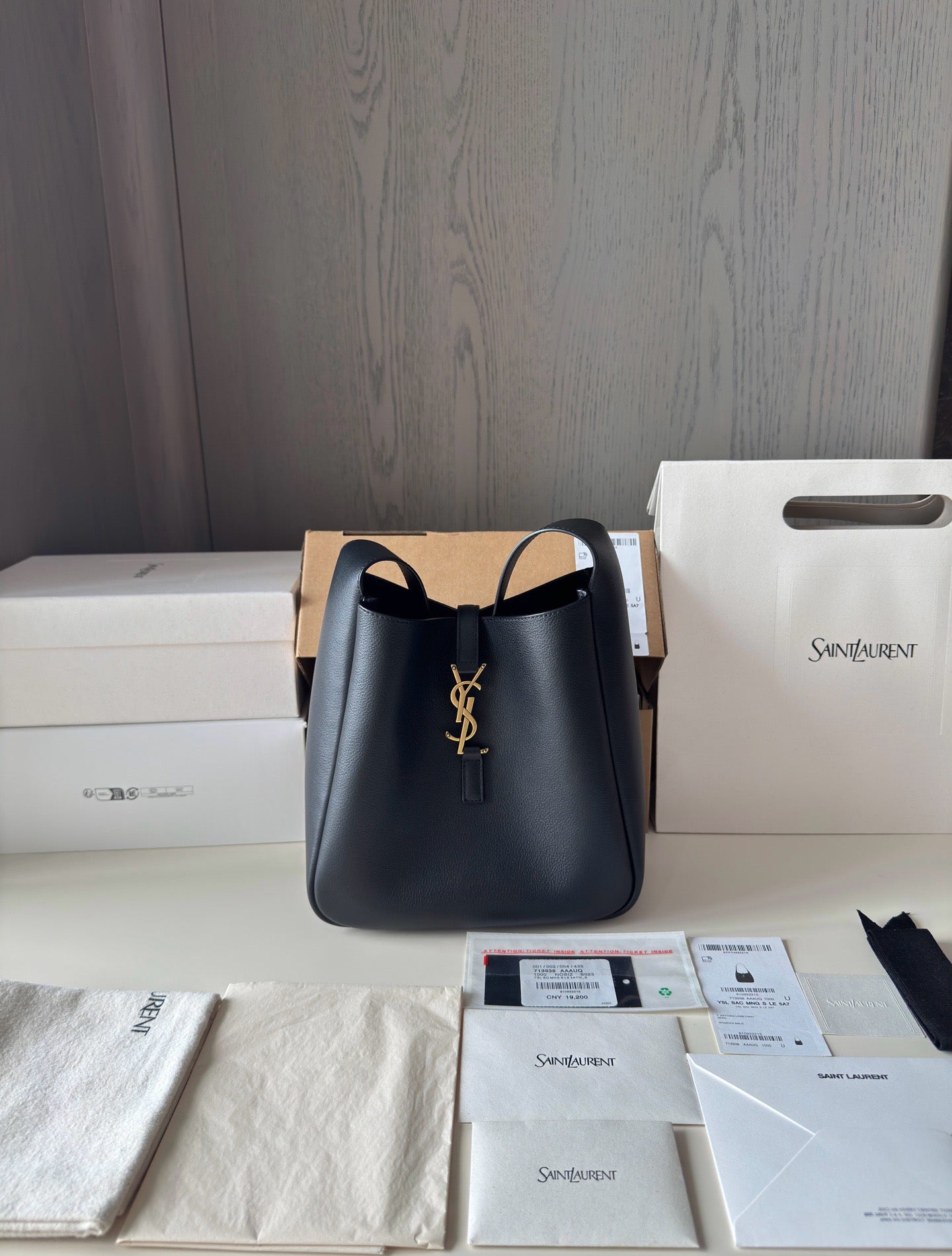 Le5 hobo 22 cm  #4036