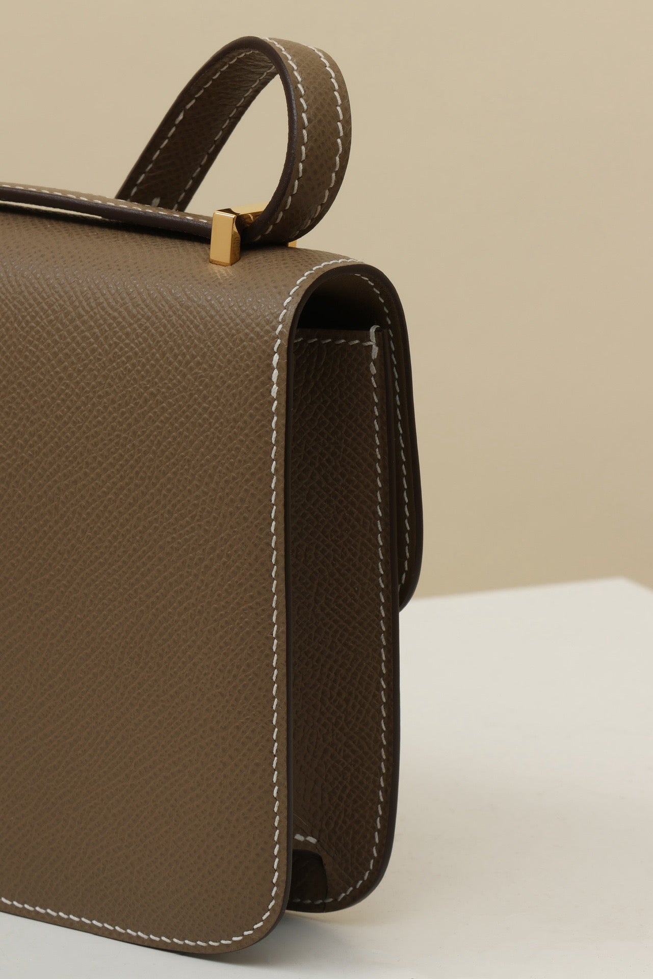 CJG24 , Epsom CK18 Elephant Grey GHW #4363