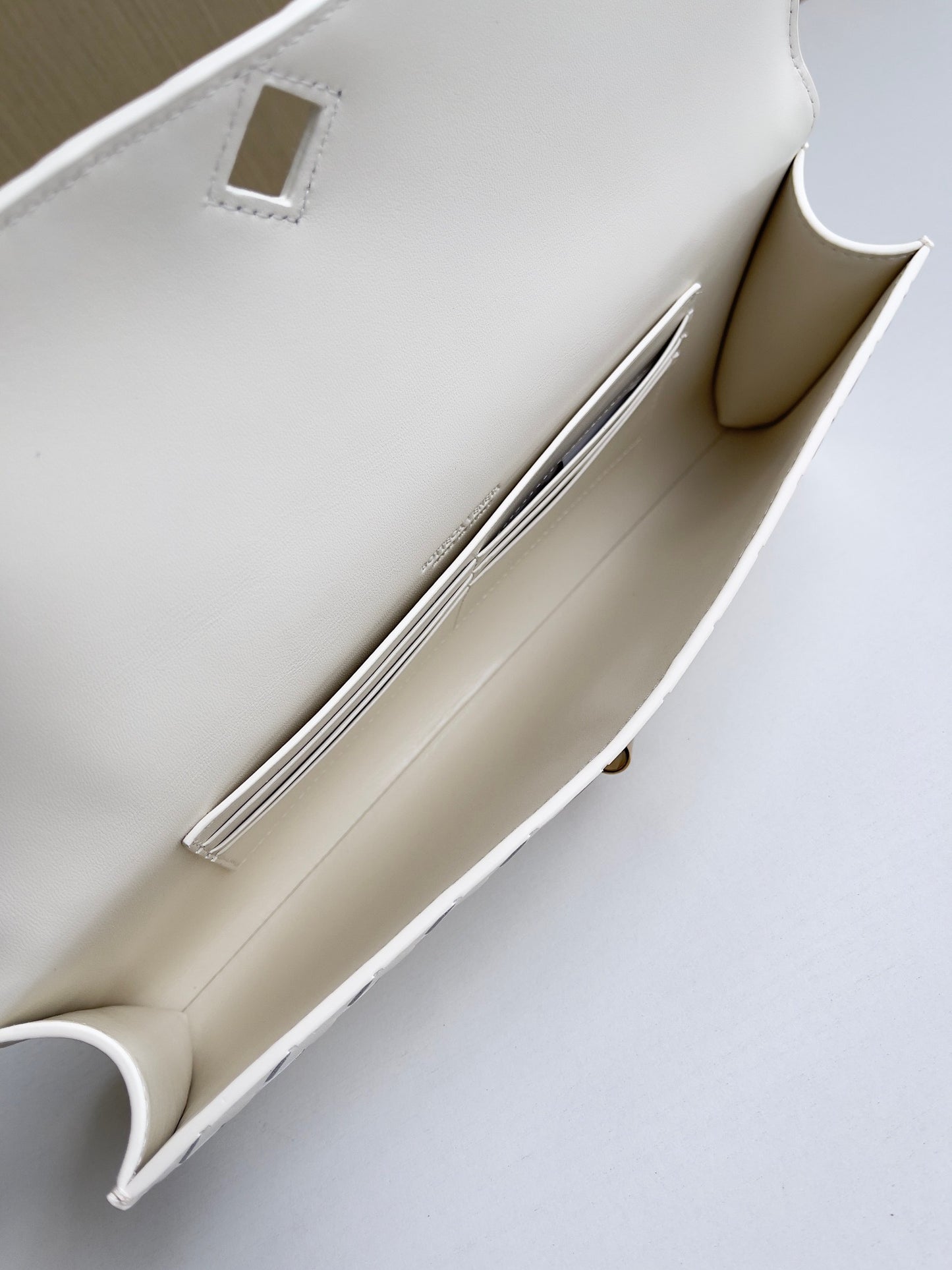 BV Long Andiamo Clutch #484