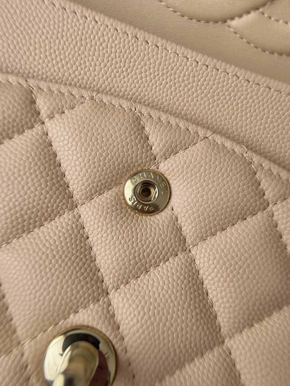 Cf25 Champagne Gold , Caviar # 4200