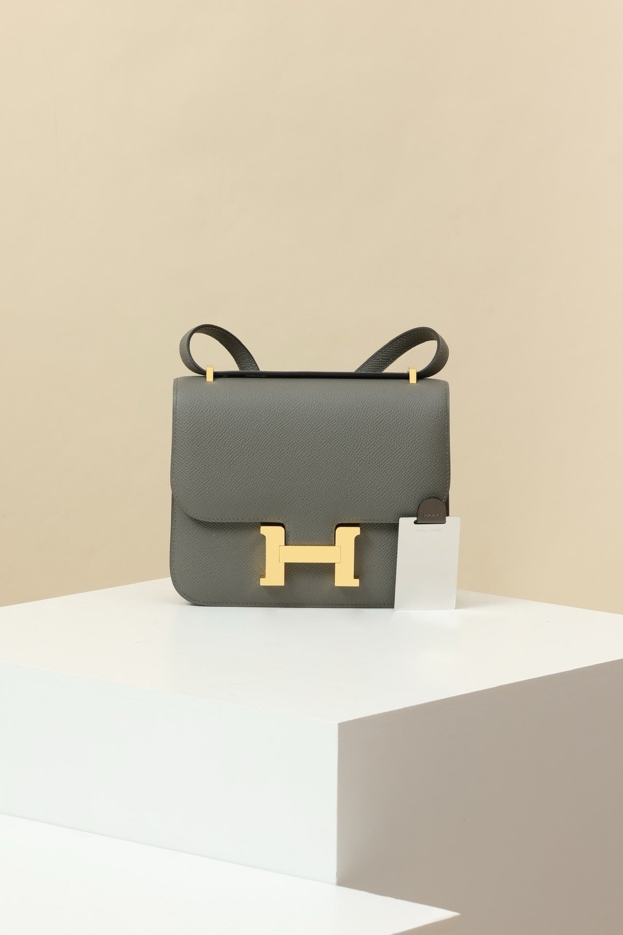 CJ19 19 cm , Cumulus Grey Epsom leather GHW #4334