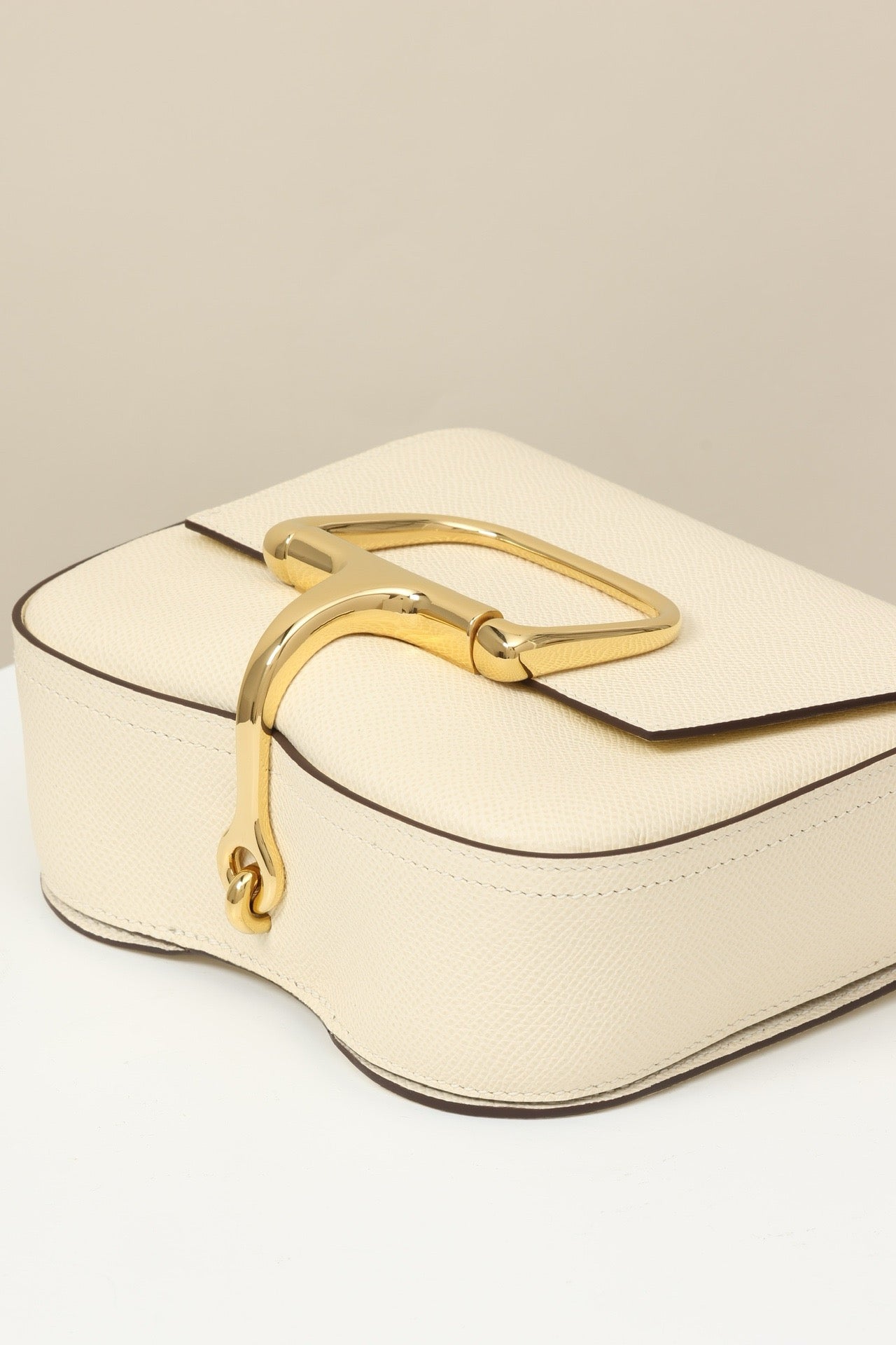 PG18 Cream White #3768