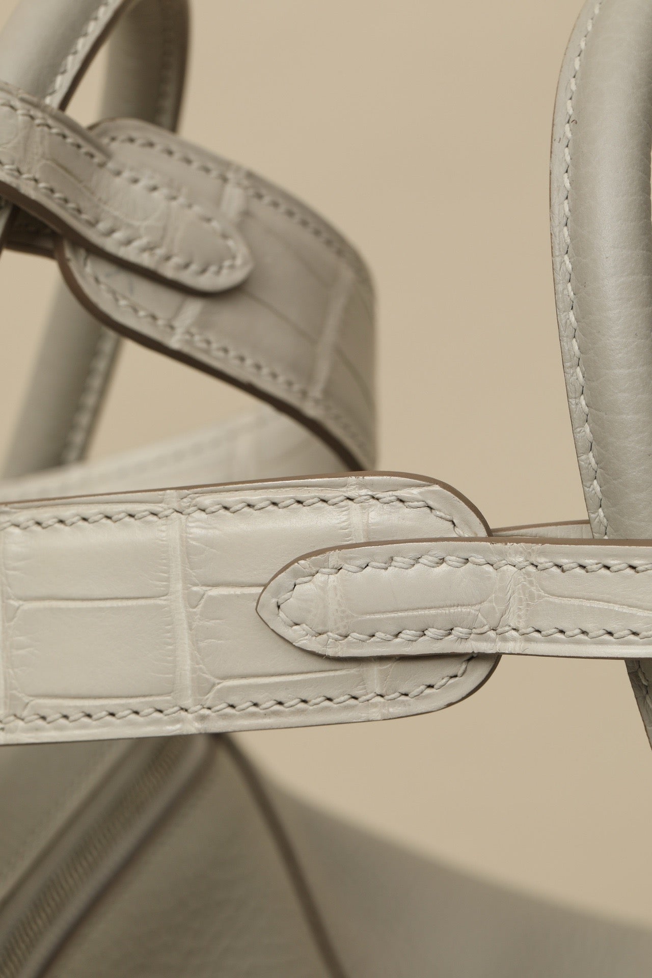 LD19 Glacier White # 3761