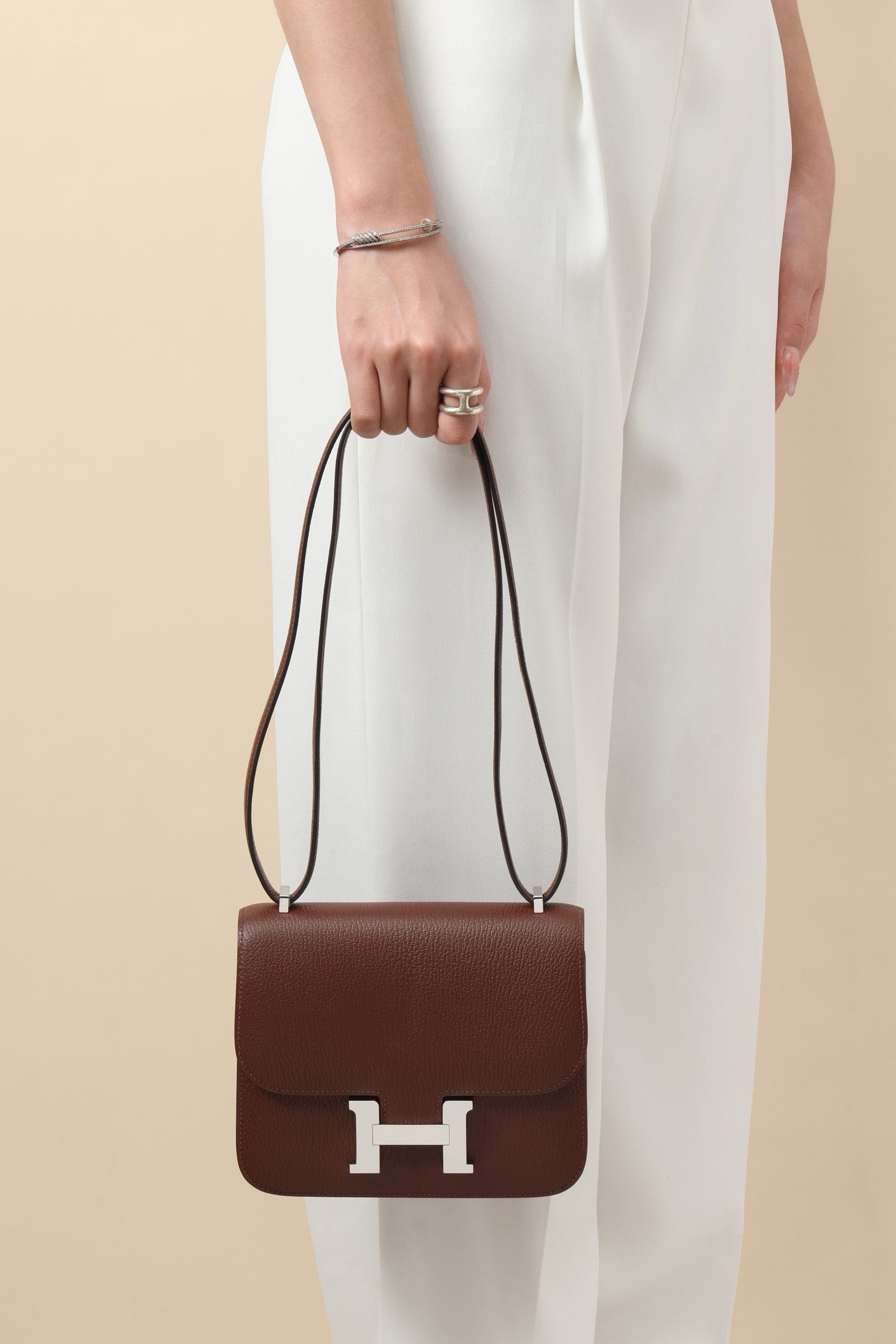 CJ19 19 cm ,   41 Havana / 36 Brick Red Goatskin GHW #4348