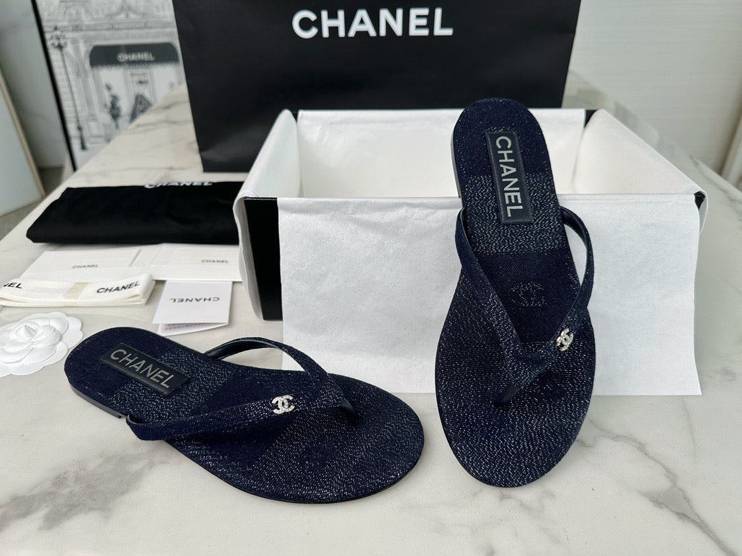 24s Sandal #260