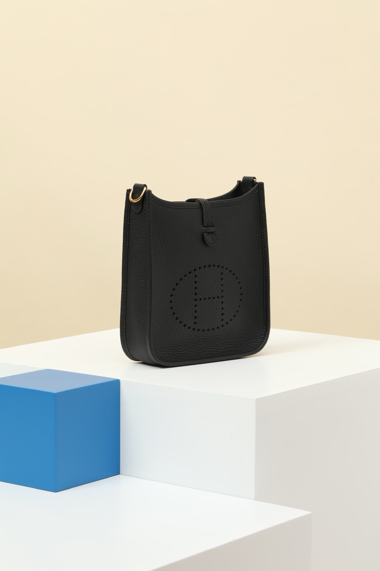 YF16 CK89 BlackClemence bull leather crossbody bag  ,GHW#4443