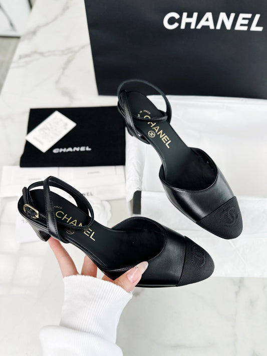 24s Sandal #366