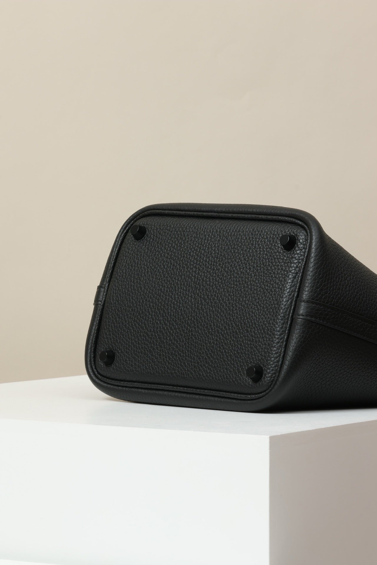 CL18 CK89 Black #4077