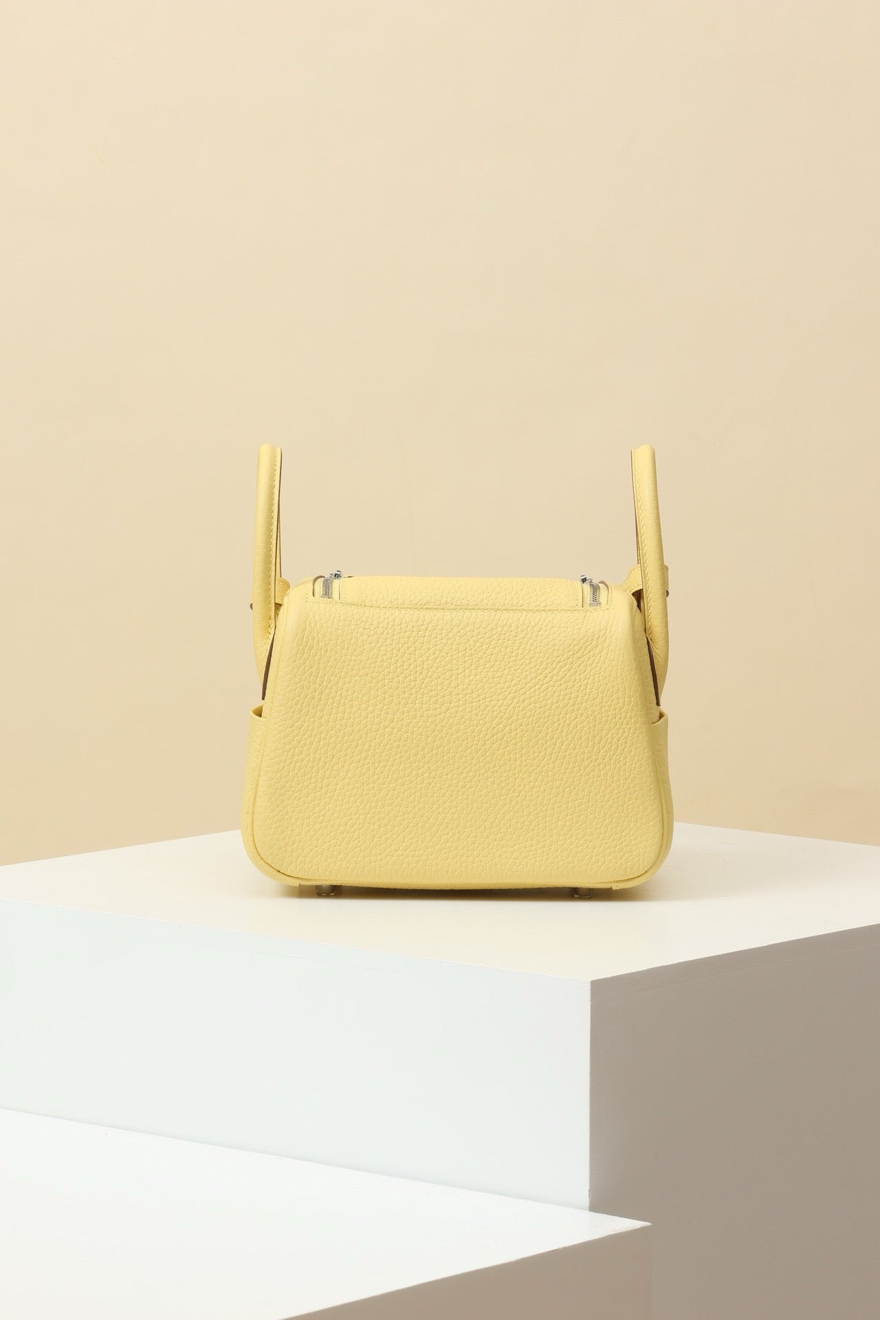 LD19 , Togo , 1Z Jaune Poussin / I2 Craie PHW #4584