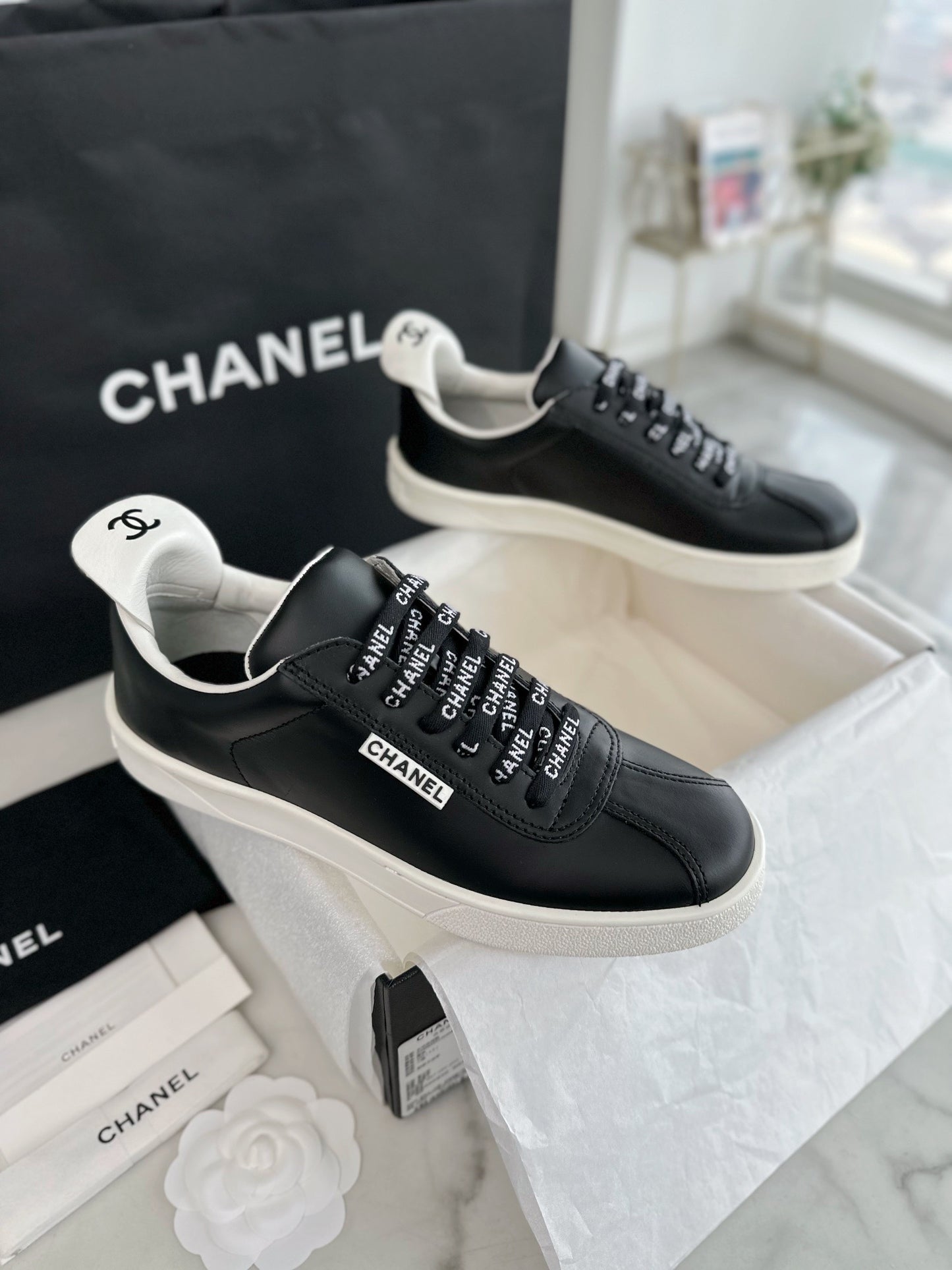 24s sneaker #357