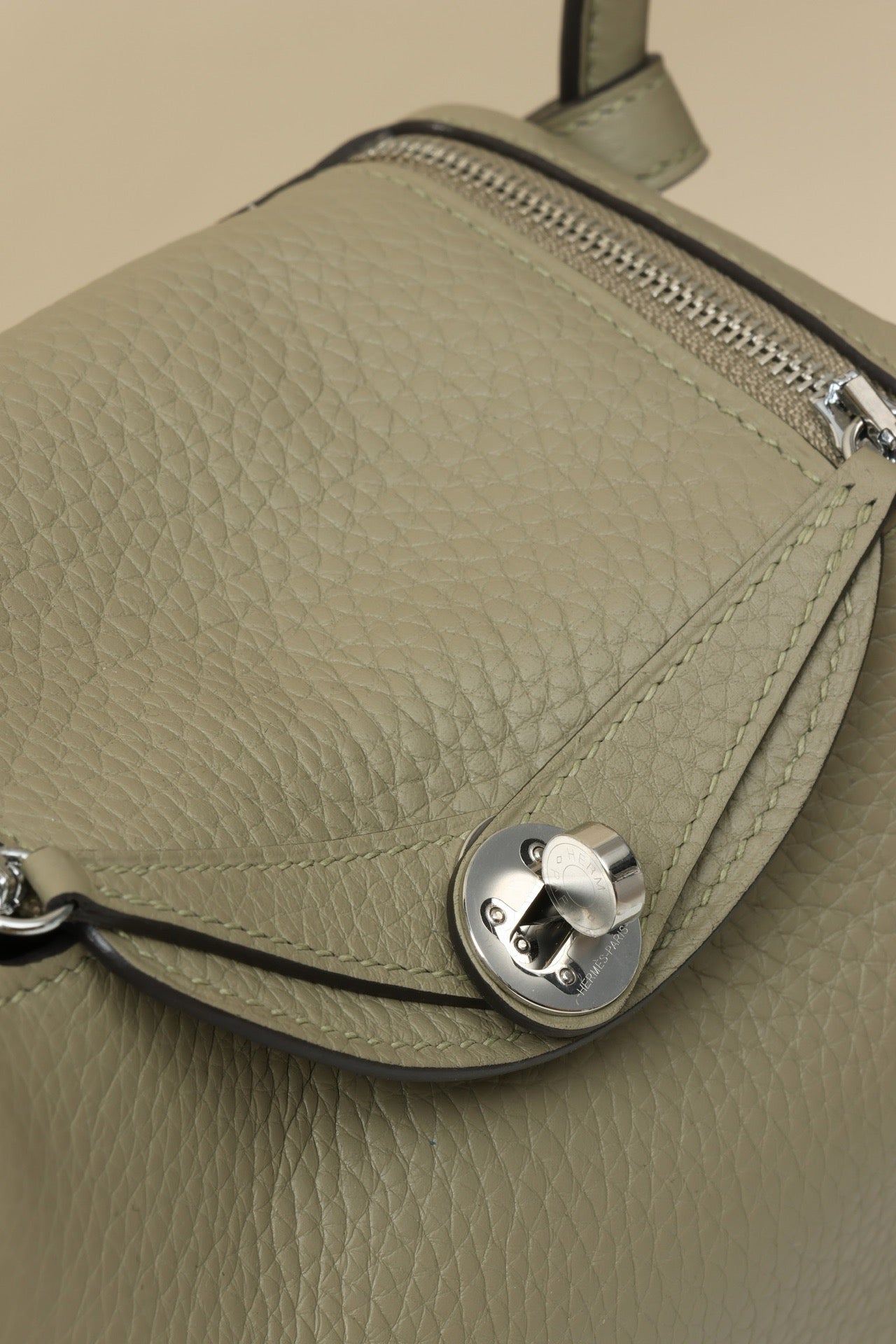 LD19 , Togo ,  1Q Sage Green PHW #4573