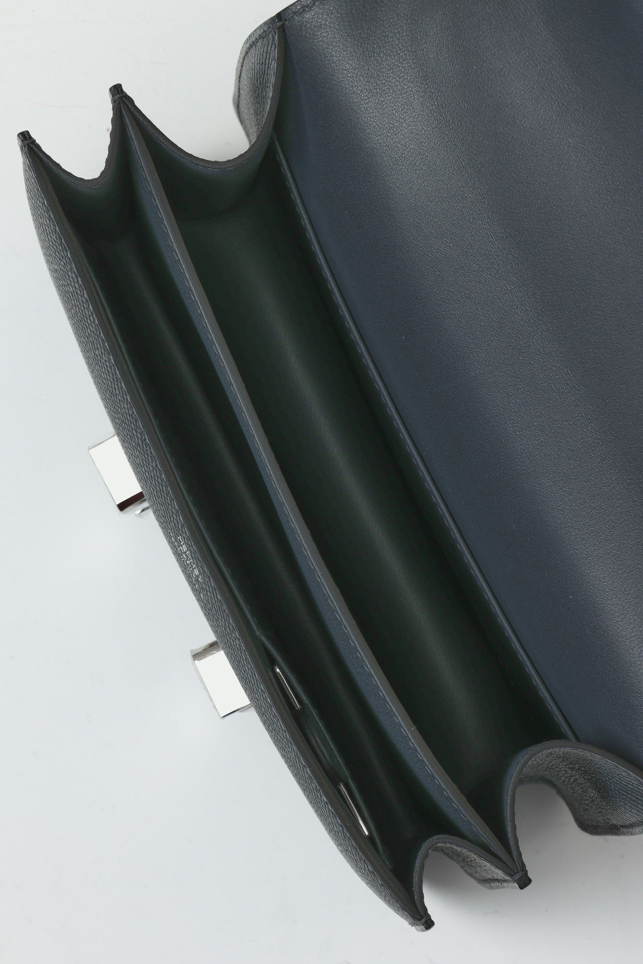 CJ19 19 cm , Smog Grey Epsom leather PHW #4321