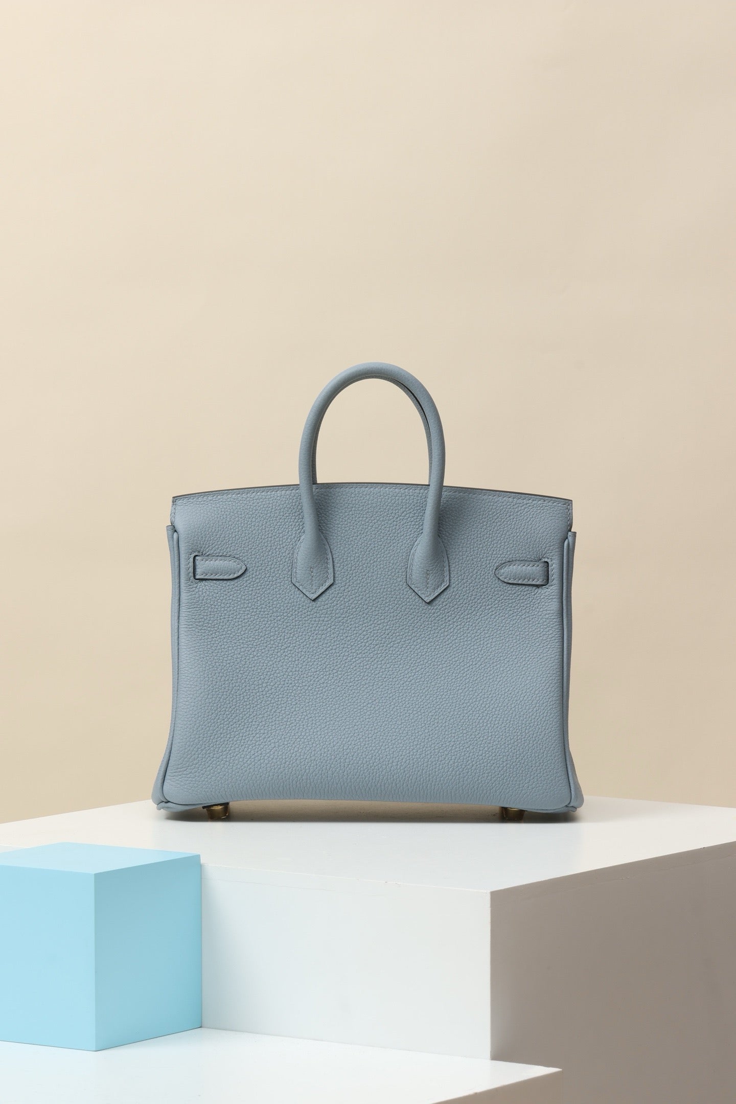 BK25 Linen Blue #3848