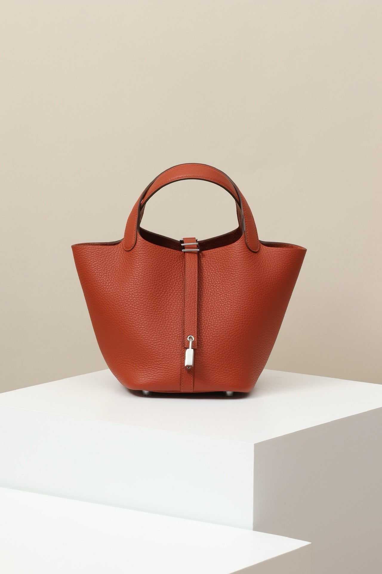 CL18 36 Brick Red PHW #4098