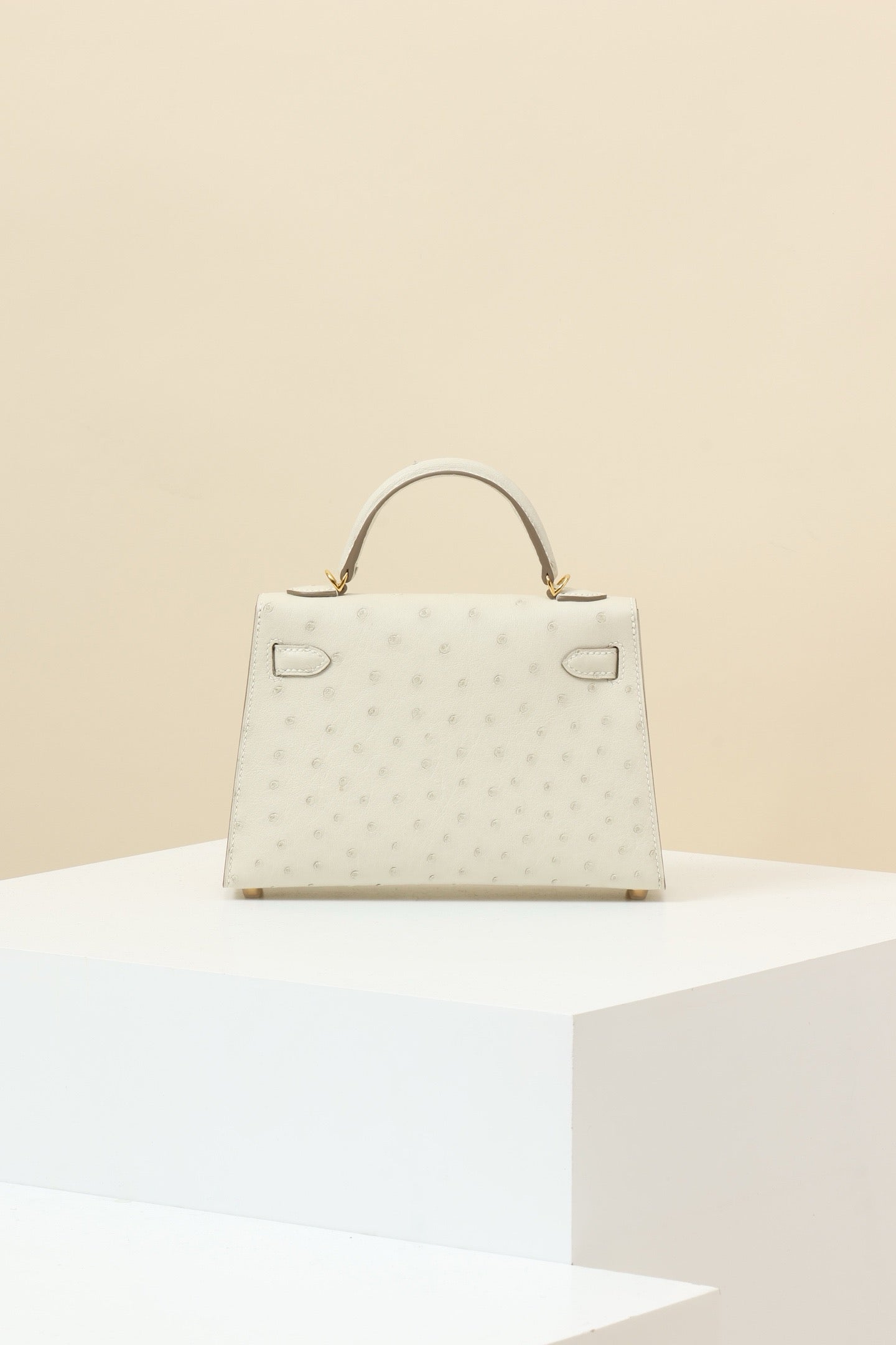 KL19 Glacier White #3833