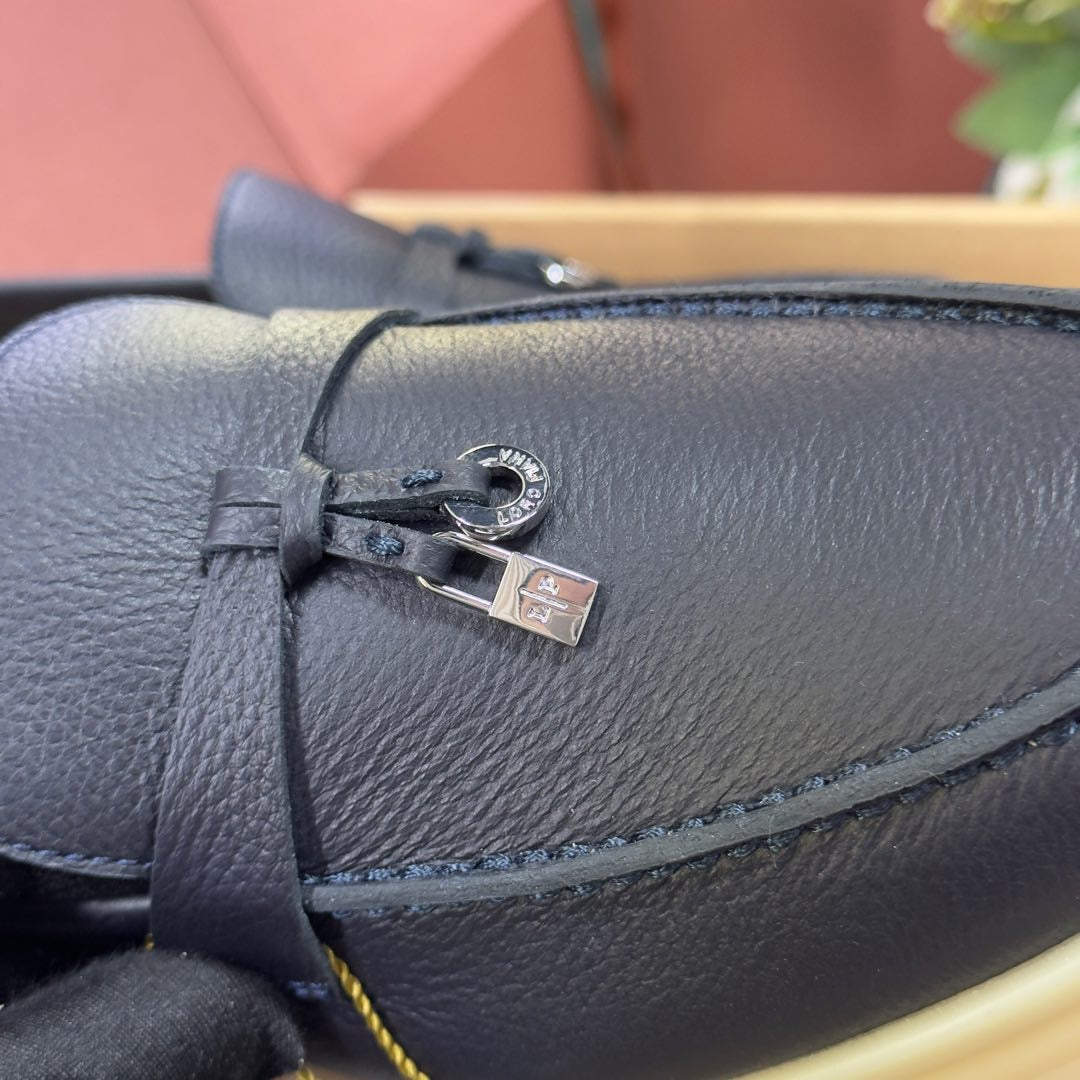 Summer Charms Walk Loafer #1450