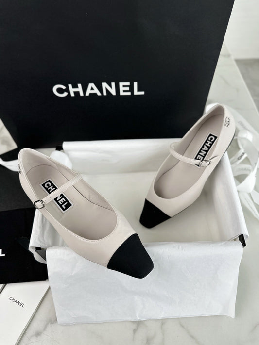 24s sandal #346