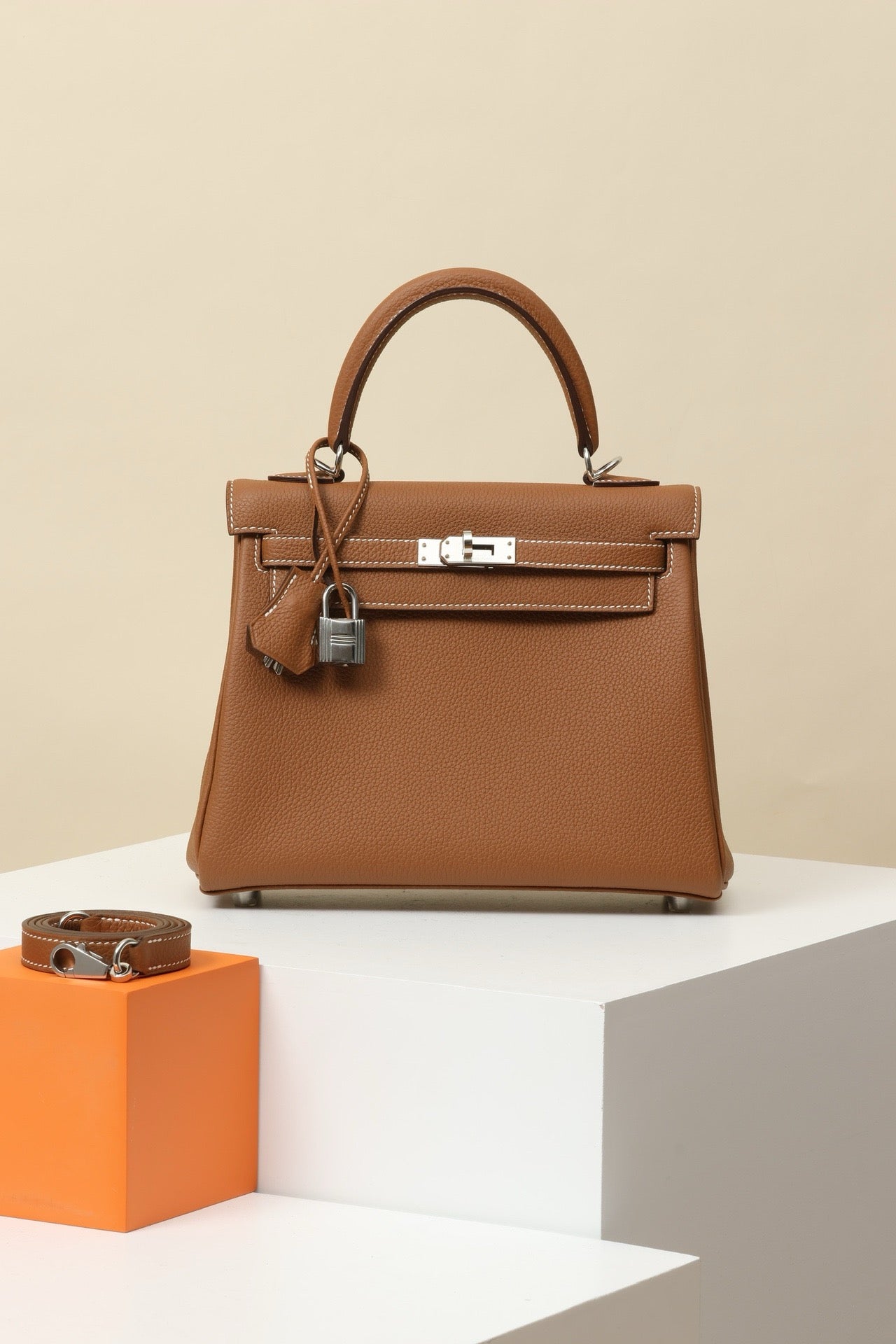 KL25 Gold Brown #3696