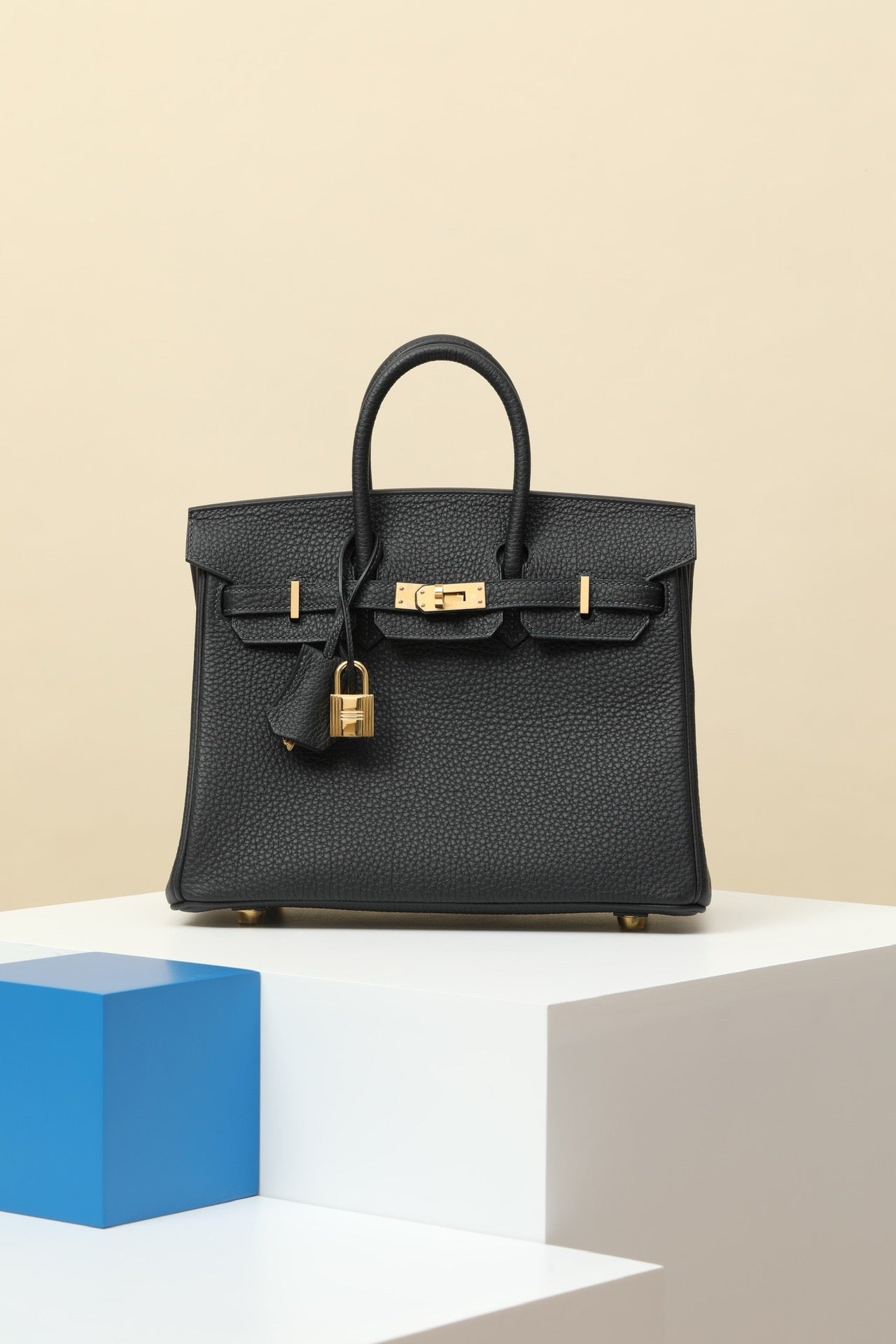 BK25 Black Tweed #3860