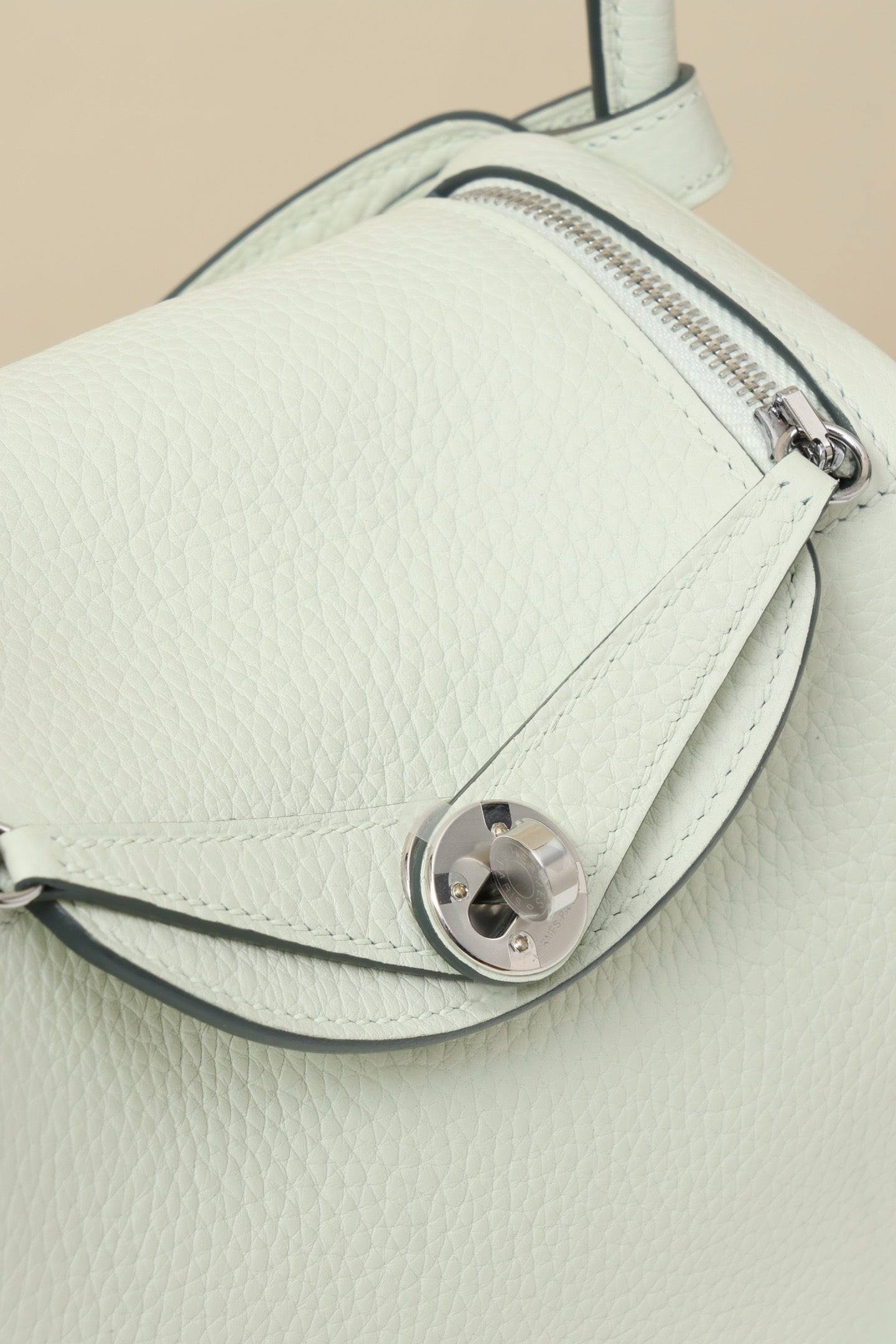 LD19 , Togo 0S Bubble Green  PHW #4565