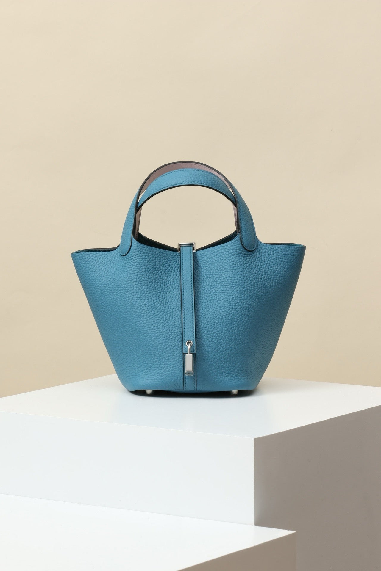 CL18 D2 New Denim Blue / 09 Dreamy Purple PHW #4104