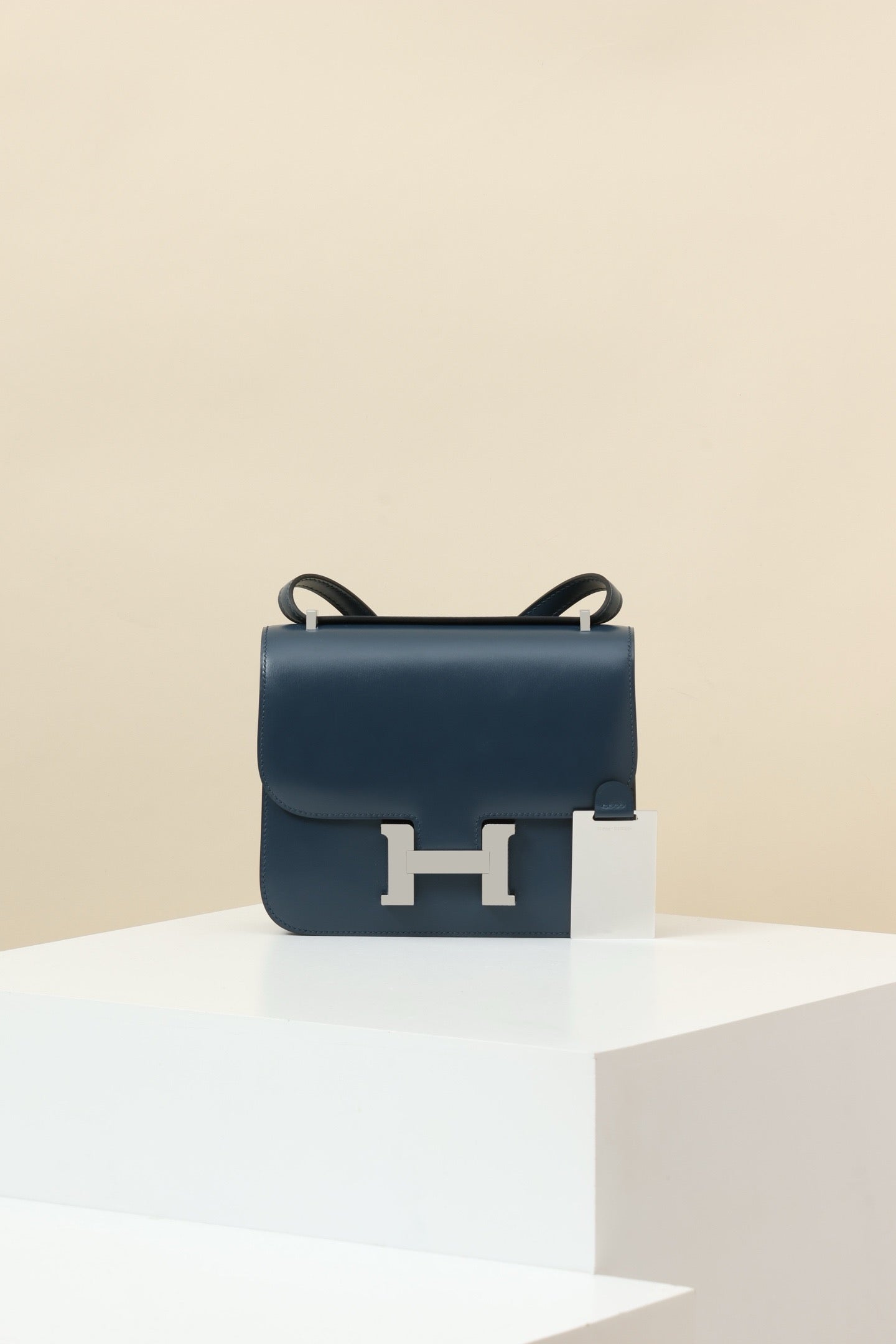 CJ19 19 cm ,   Prussian Blue Box leather PHW #4294