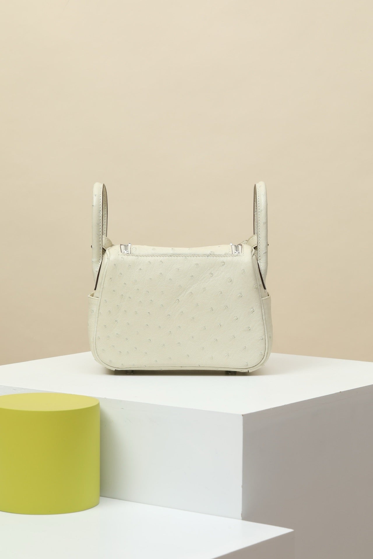 LD19 Wool White # 3751