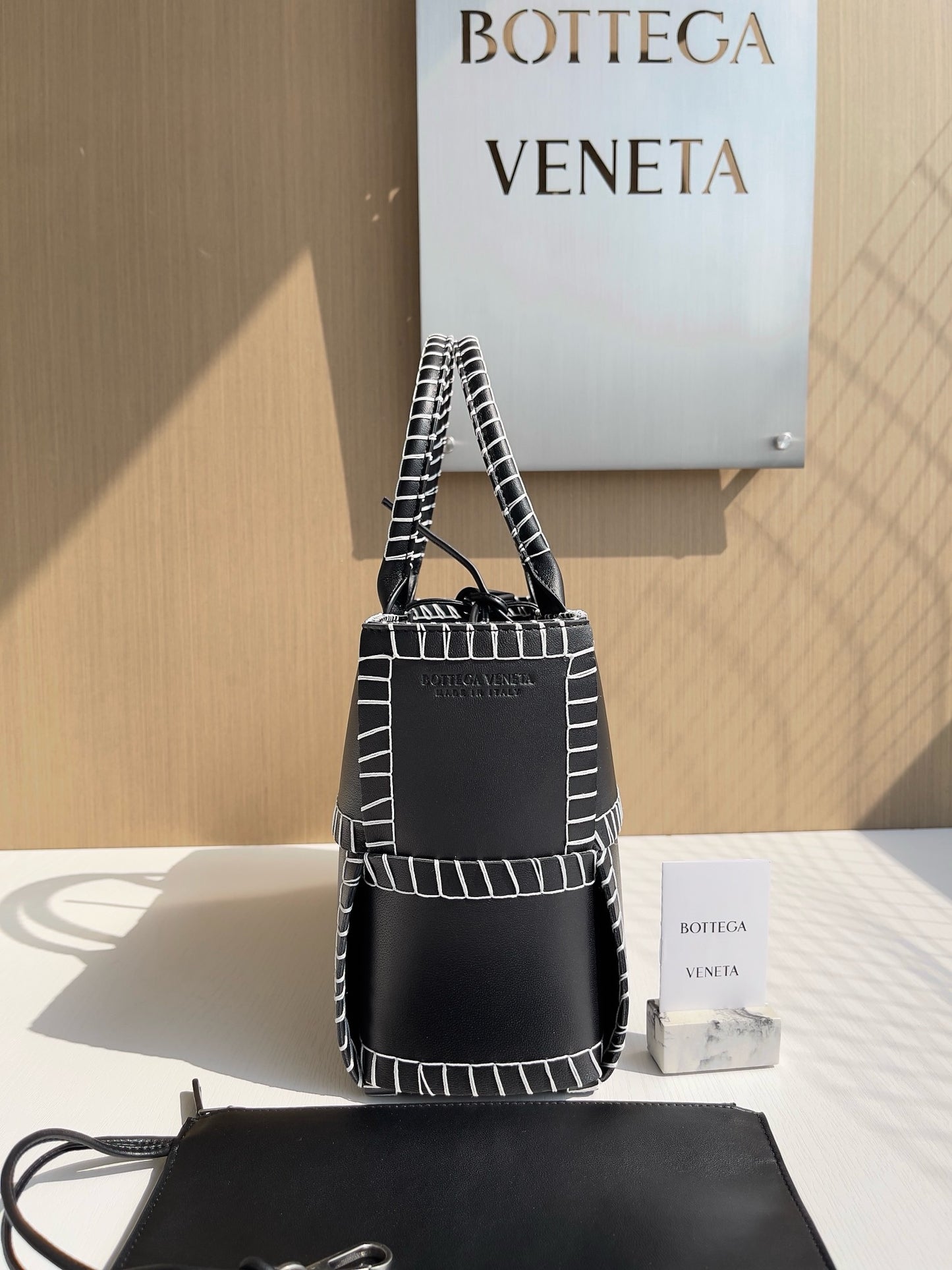BV Mini Tote #2707