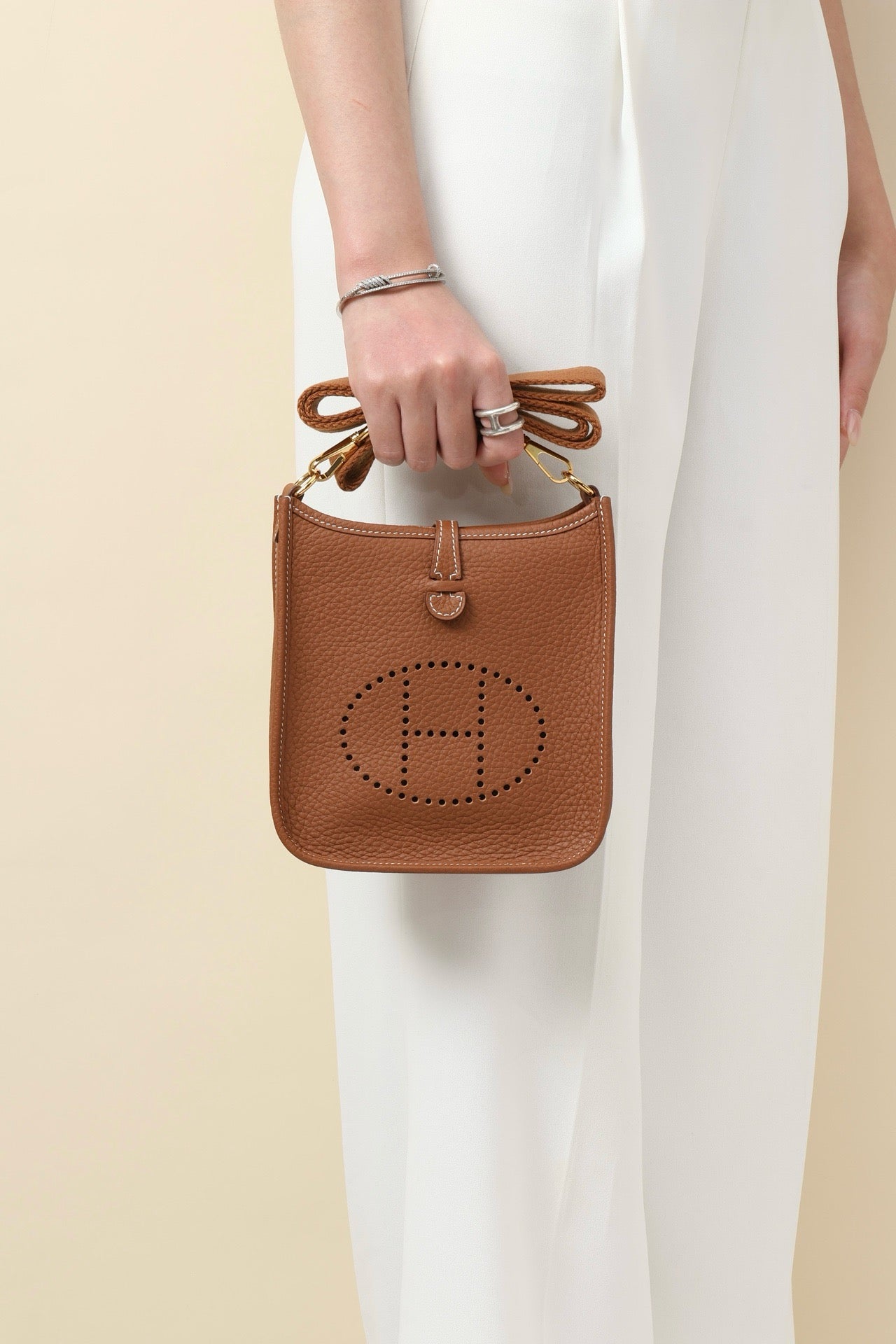 YF16 CK37 Gold BrownClemence bull leather crossbody bag  , GHW #4450