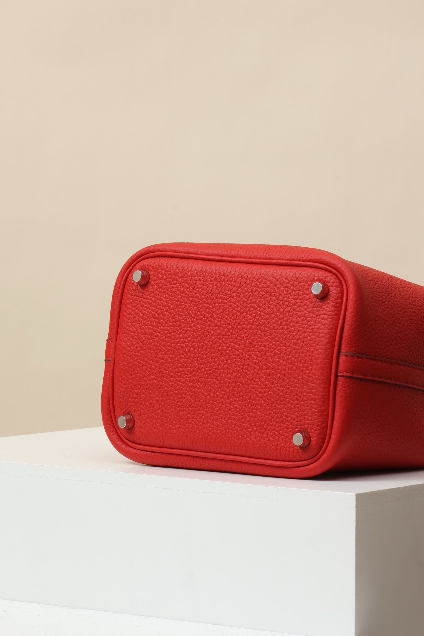 CL18  S3 Heart Red #4045