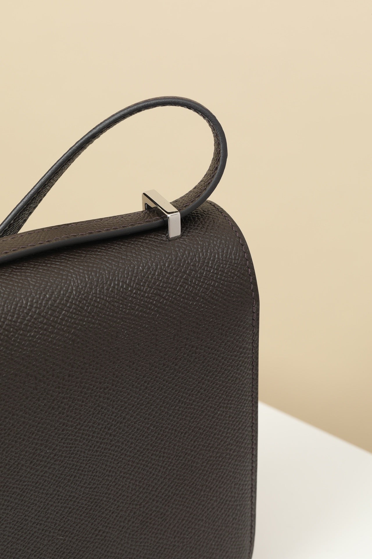 CJ19 19 cm , 4C Bark Brown Epsom leather Enamel Buckle #4338