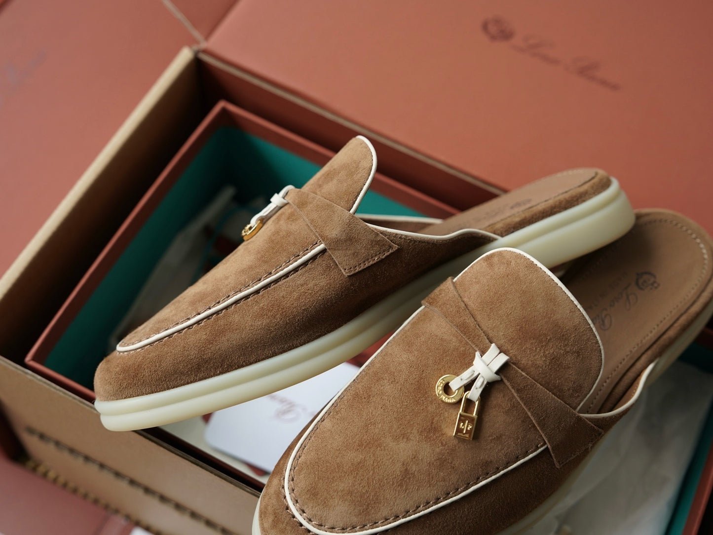 Loafer #2056
