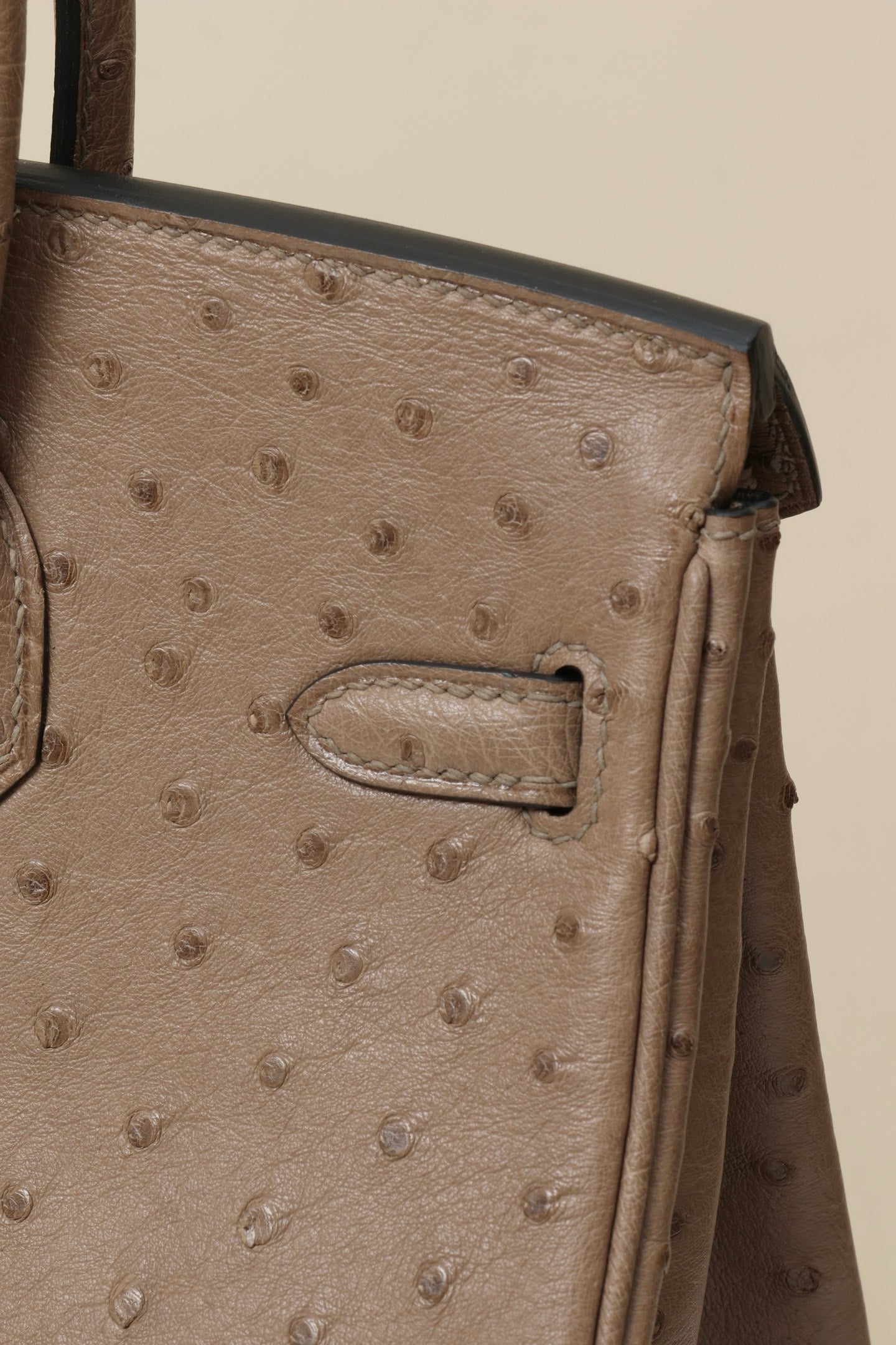 BK25 Dove Gray #3851