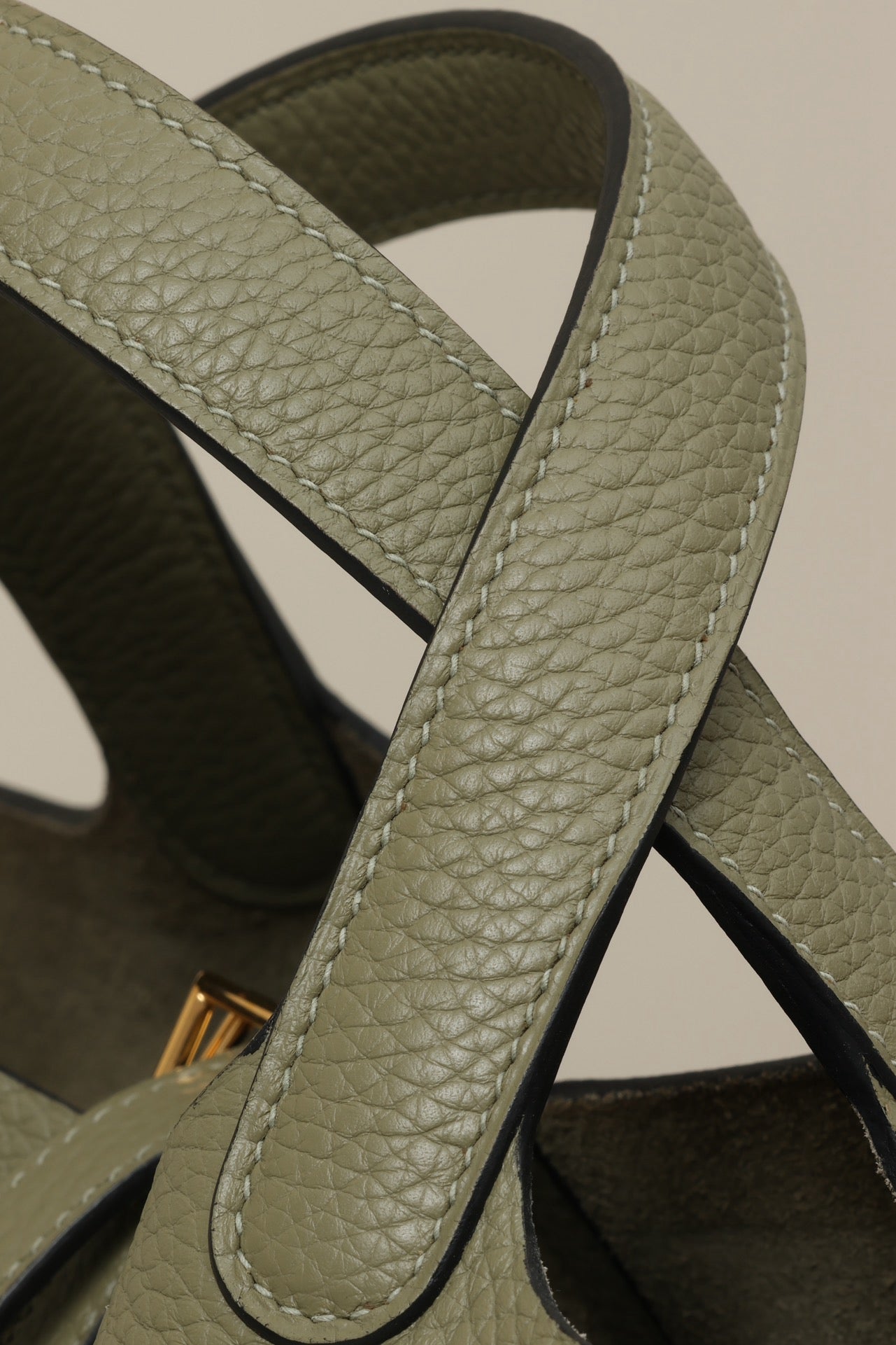 CL18 1Q Sage Green GHW #4052