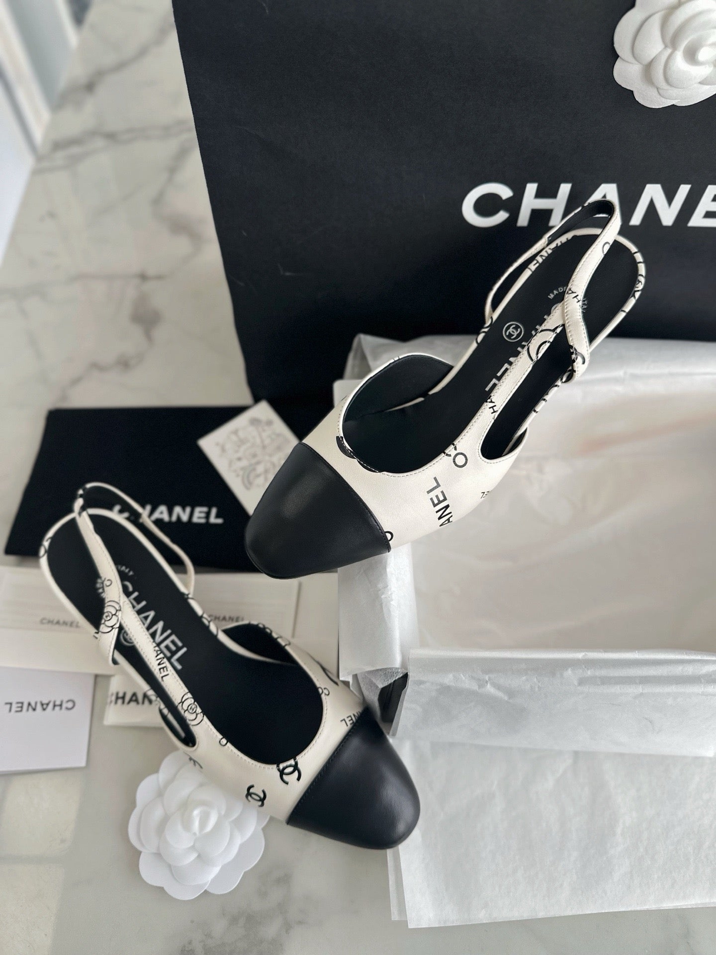 24s sandal #2469